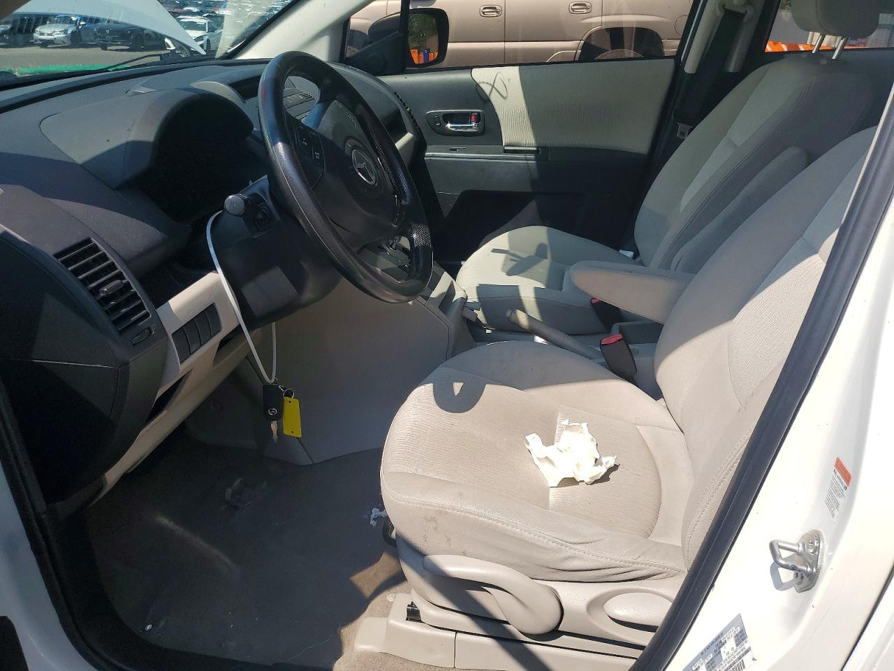 2010 Mazda 5 White vin: JM1CR2W3XA0368588