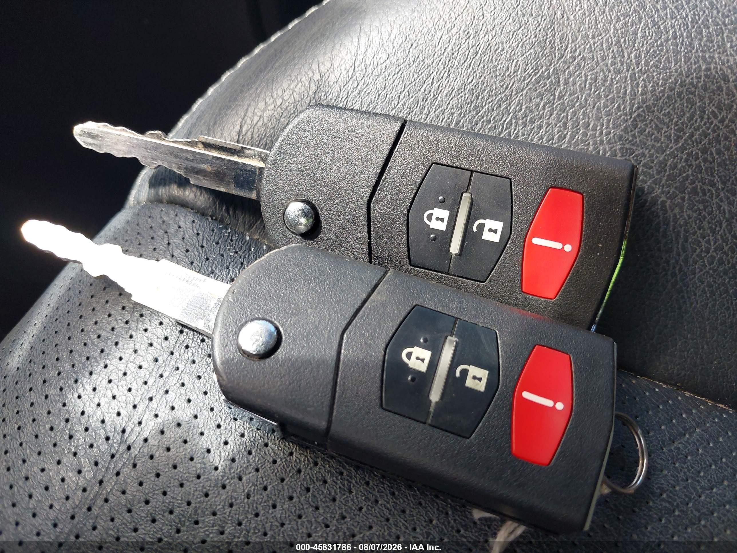 2010 Mazda Mazda5 Grand Touring Серебряный vin: JM1CR2WL2A0387314