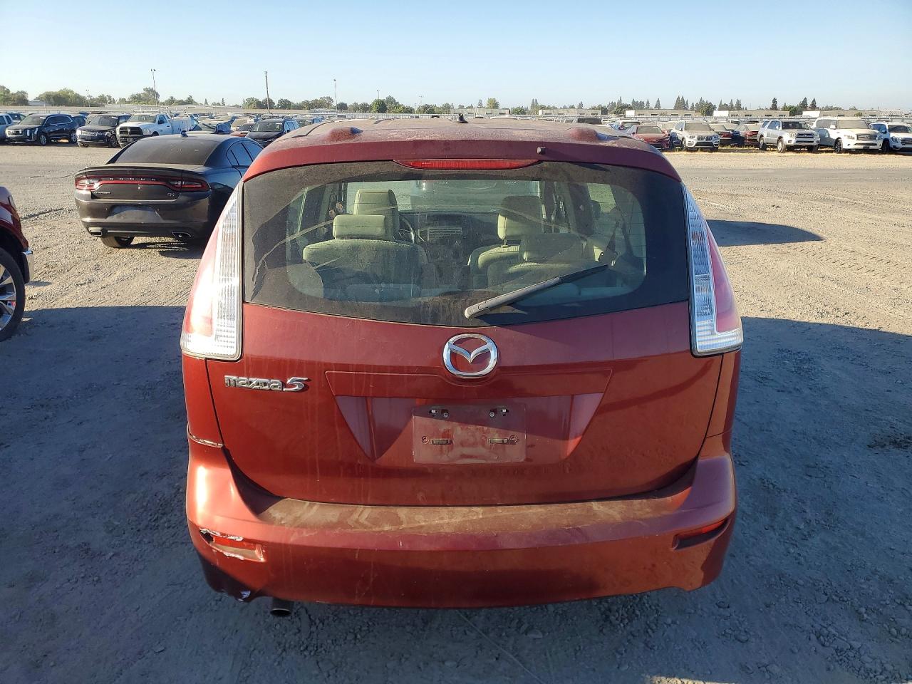 2010 Mazda 5 Red vin: JM1CR2WL5A0387923