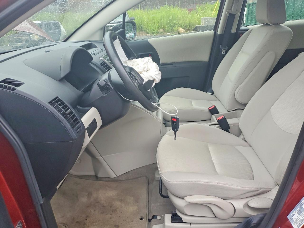 2010 Mazda 5 Burgundy vin: JM1CR2WL6A0380382