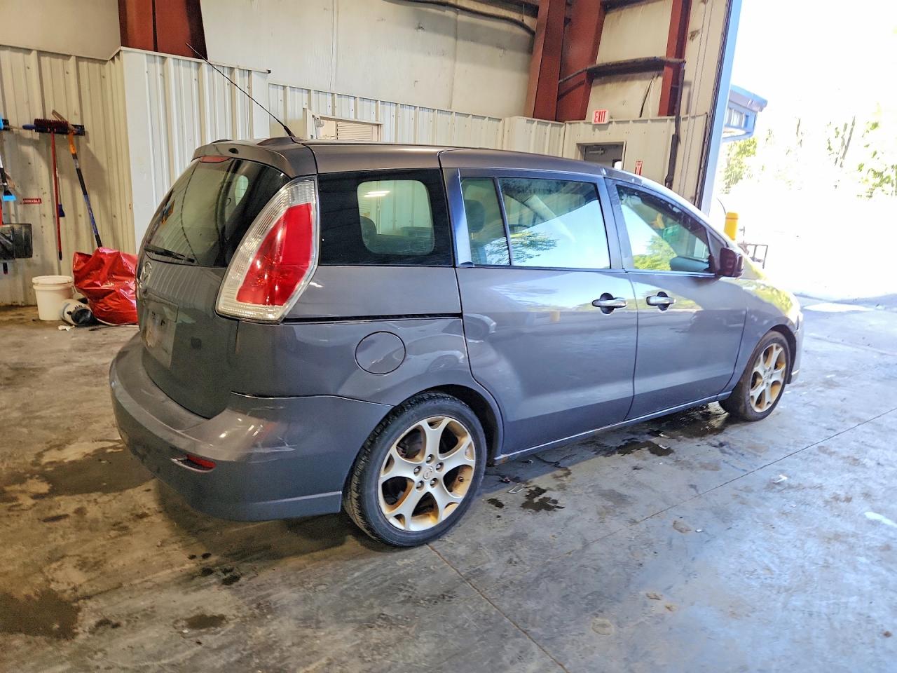 2010 Mazda 5 Gray vin: JM1CR2WL8A0361722