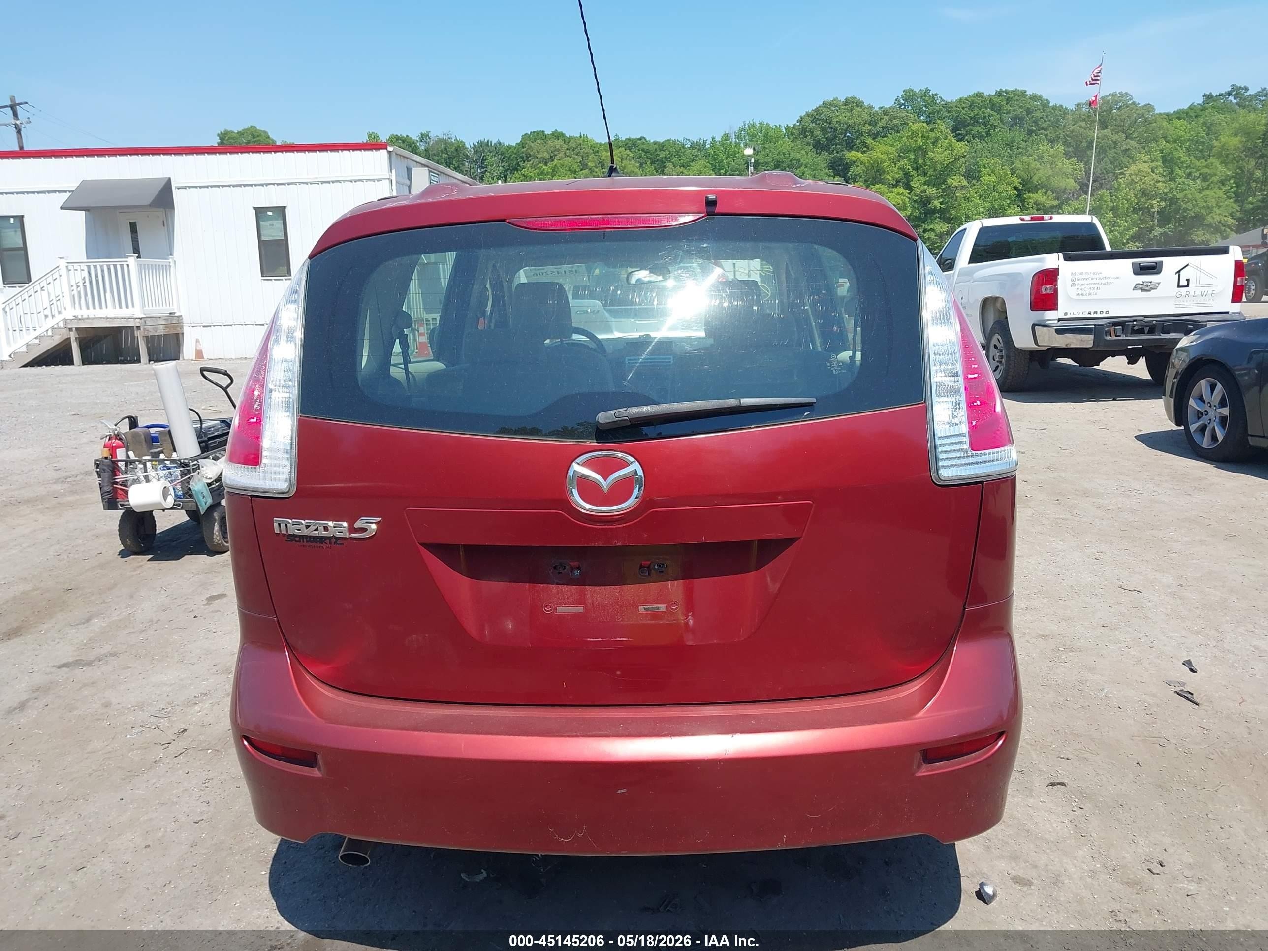 2010 Mazda Mazda5 Sport Red vin: JM1CR2WLXA0377405