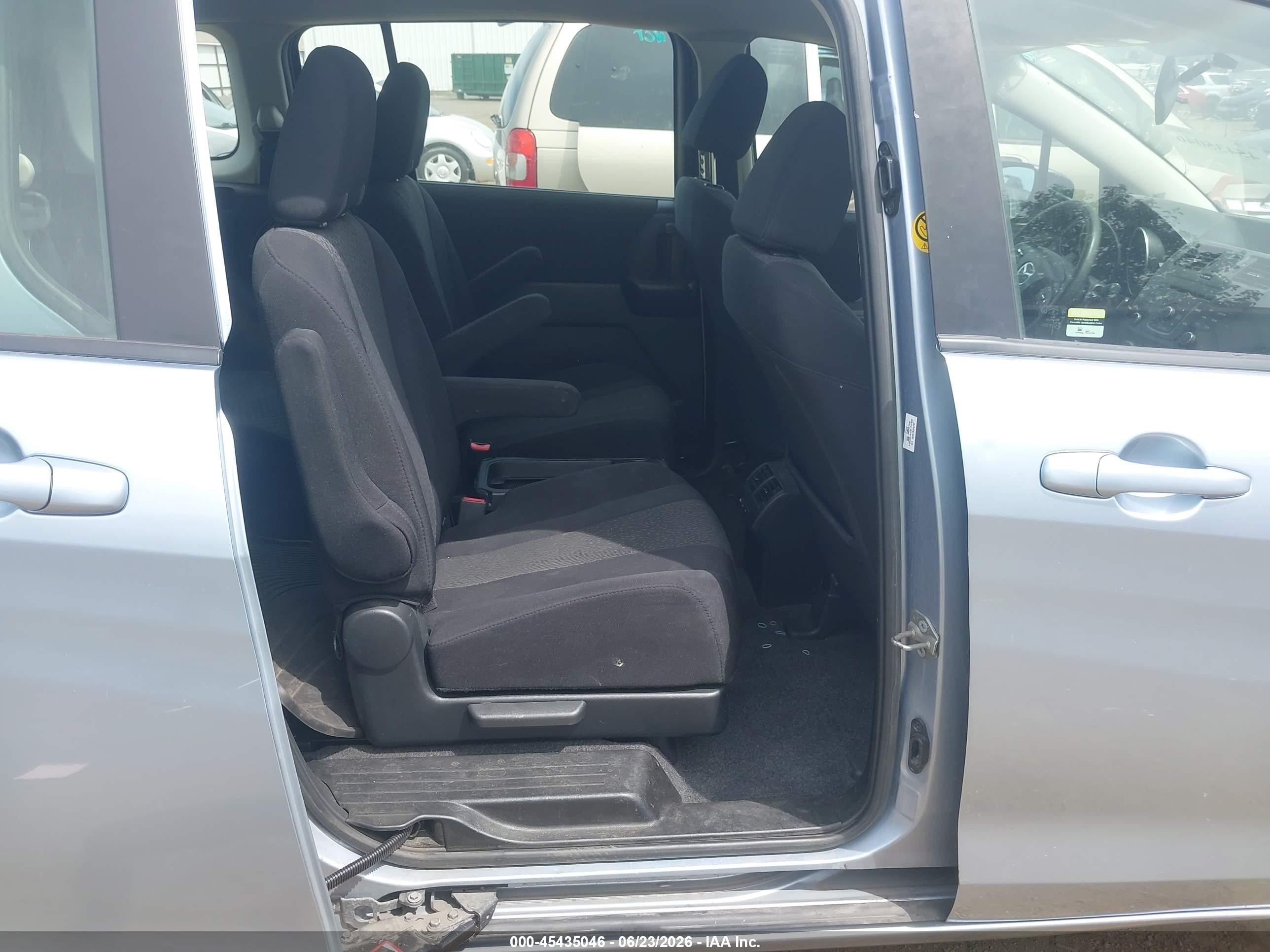 2012 Mazda Mazda5 Sport Blue vin: JM1CW2BL0C0117354