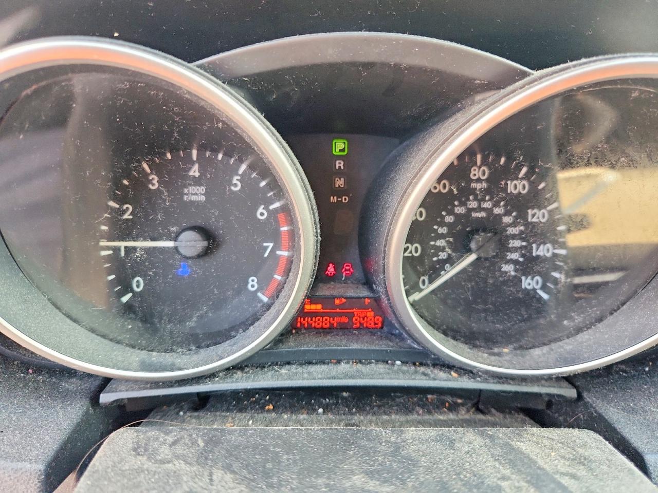2012 Mazda 5 Red vin: JM1CW2BL0C0119654