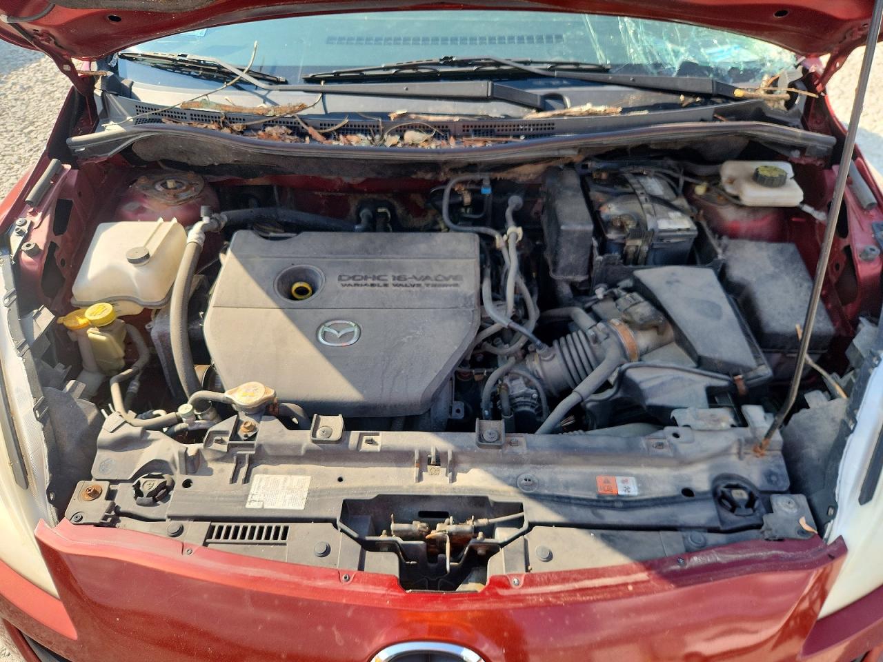 2012 Mazda 5 Red vin: JM1CW2BL0C0119654