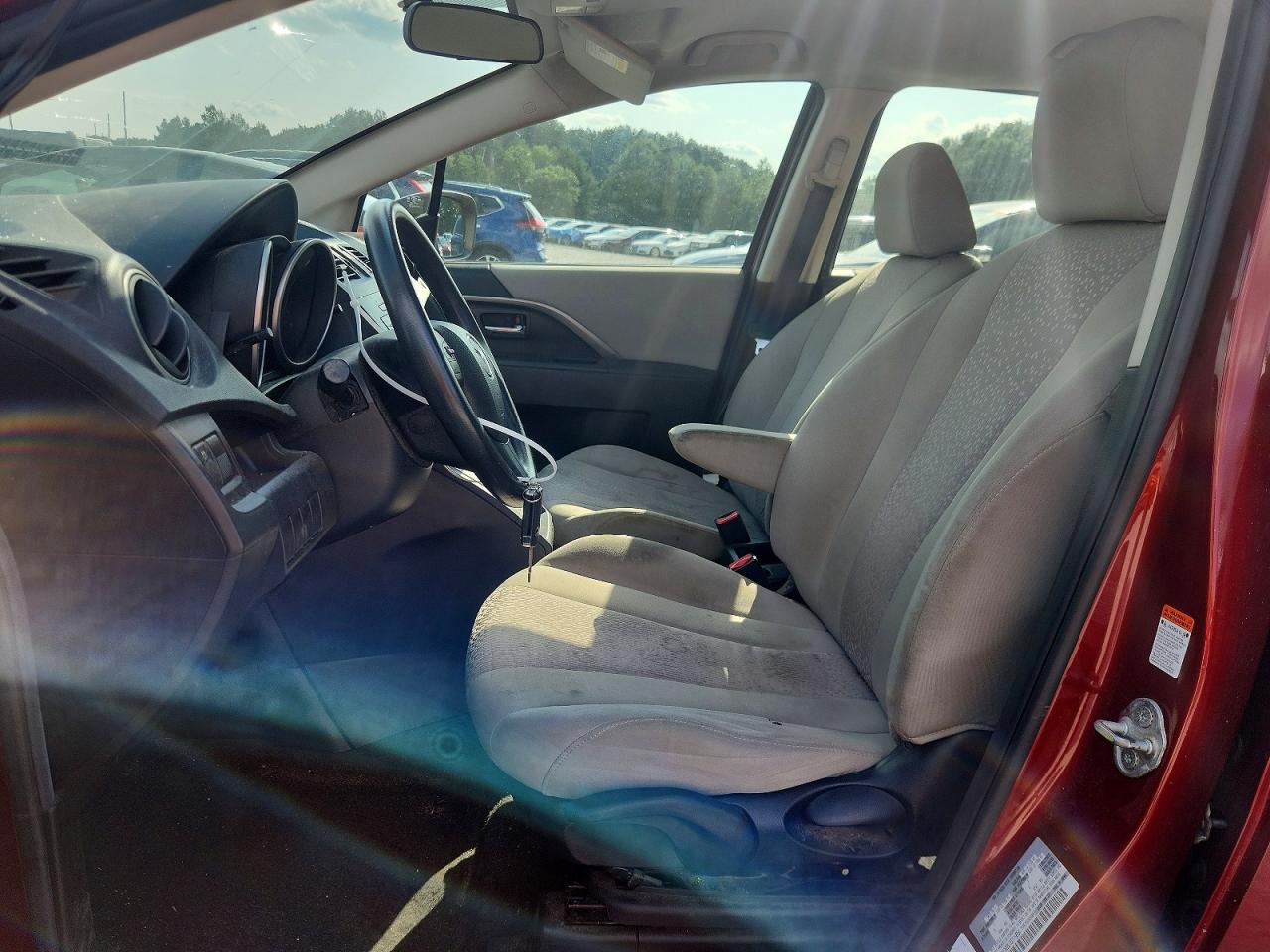 2012 Mazda 5 Red vin: JM1CW2BL0C0119654