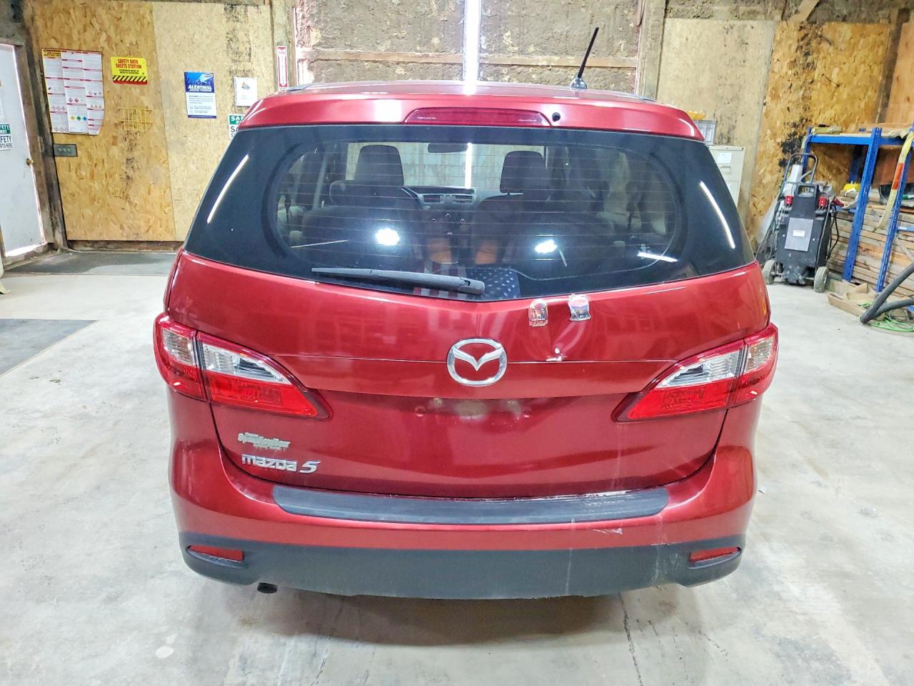 2013 Mazda 5 Burgundy vin: JM1CW2BL0D0155362