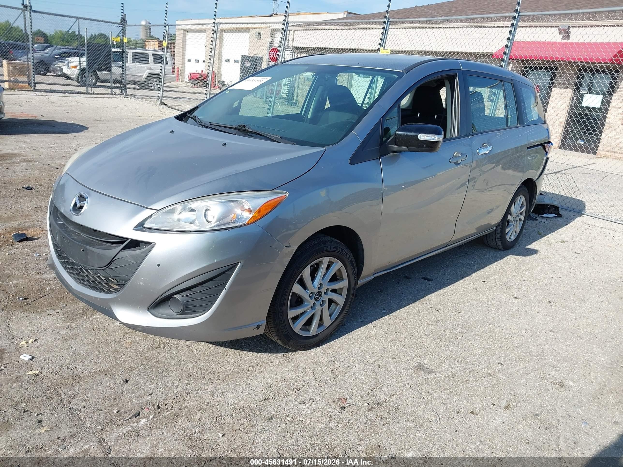 2013 Mazda Mazda5 Sport Silver vin: JM1CW2BL1D0147996