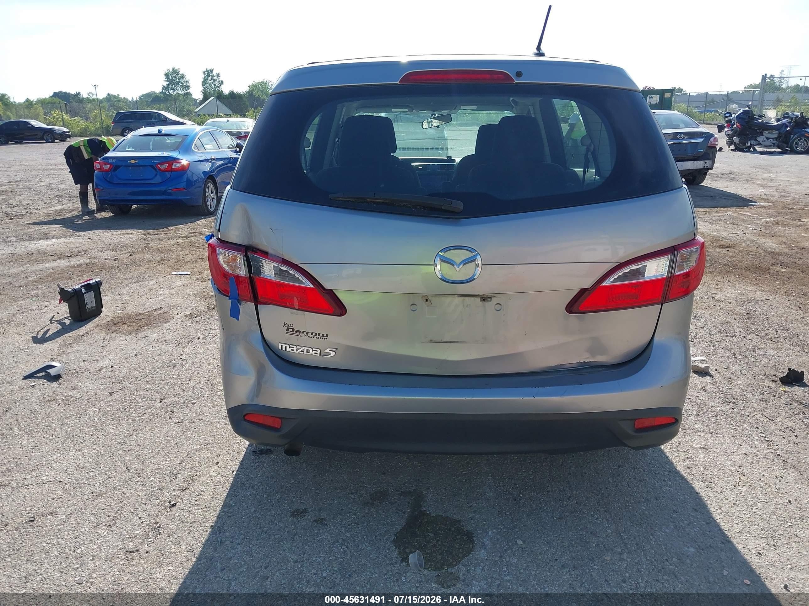 2013 Mazda Mazda5 Sport Silver vin: JM1CW2BL1D0147996