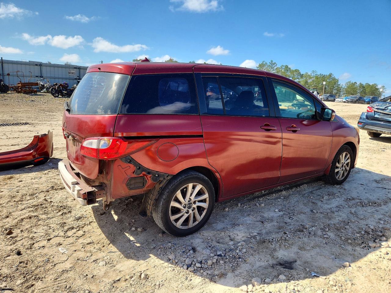 2013 Mazda 5 Red vin: JM1CW2BL1D0156603