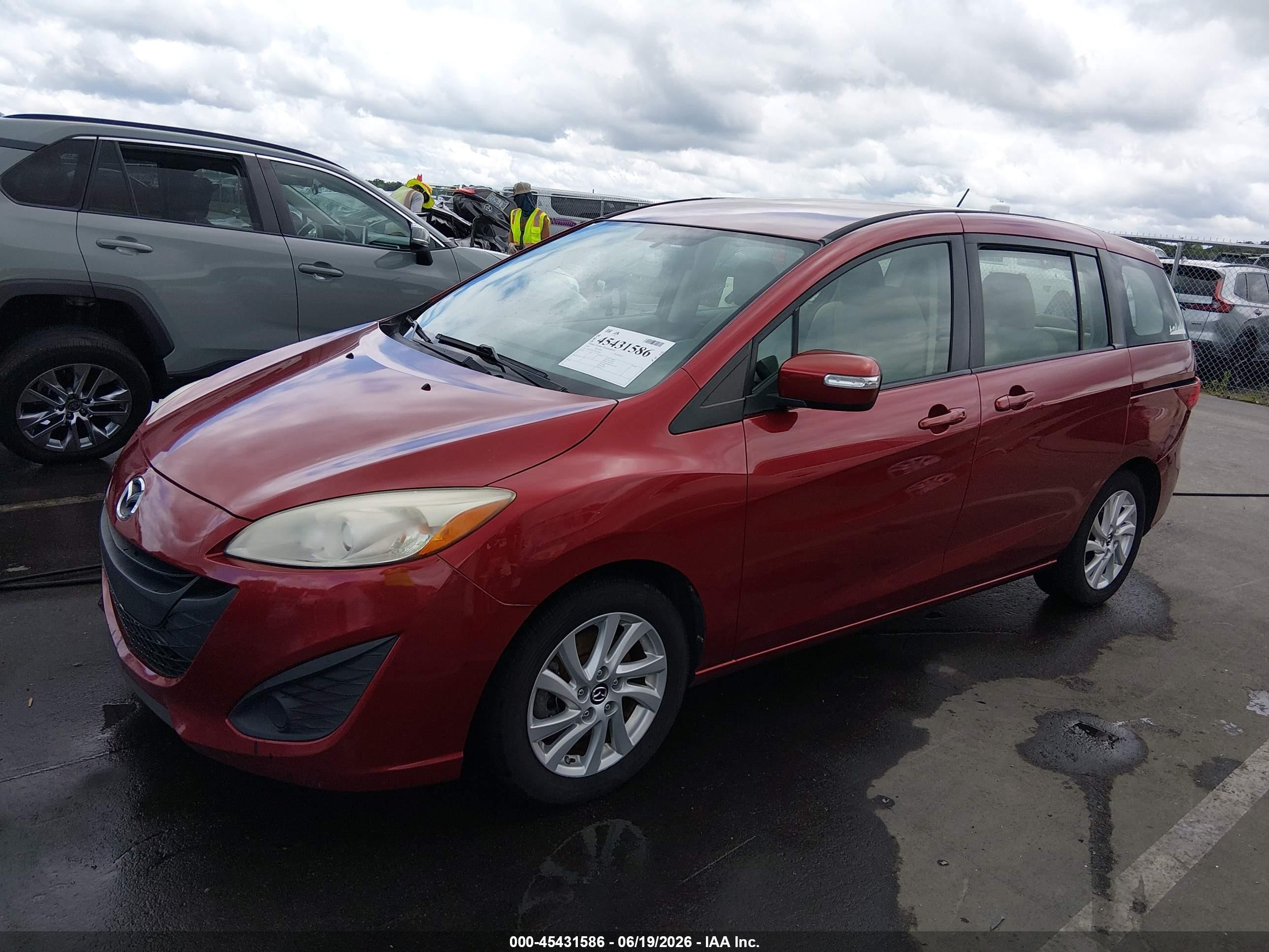 2014 Mazda Mazda5 Sport Красный vin: JM1CW2BL1E0173838