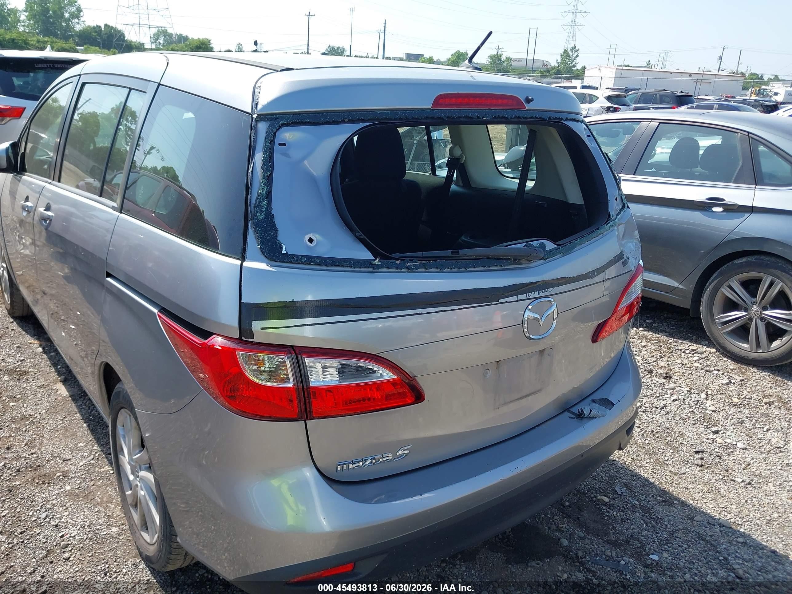 2012 Mazda Mazda5 Sport Silver vin: JM1CW2BL2C0102449