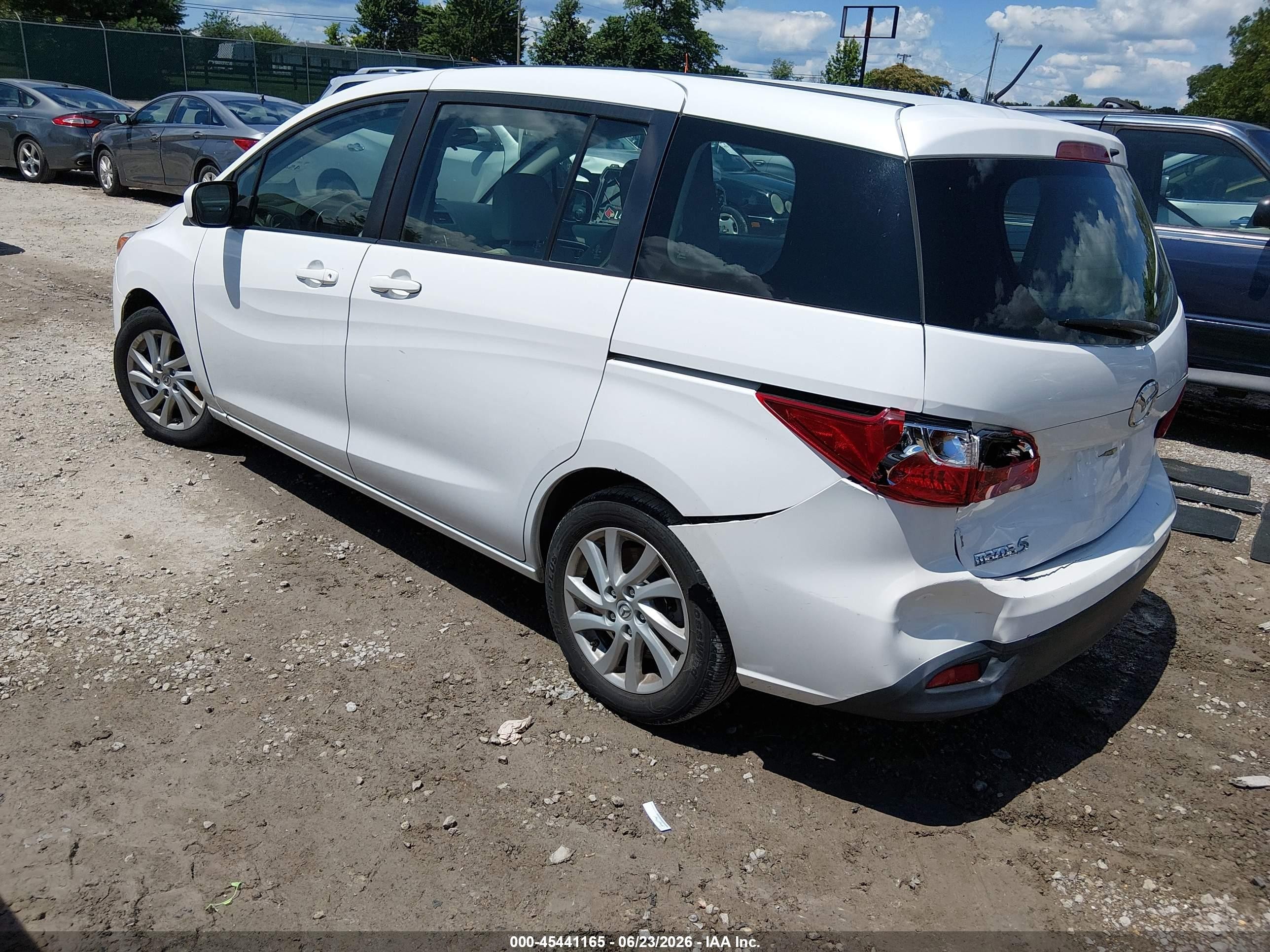 2012 Mazda Mazda5 Sport White vin: JM1CW2BL2C0115931