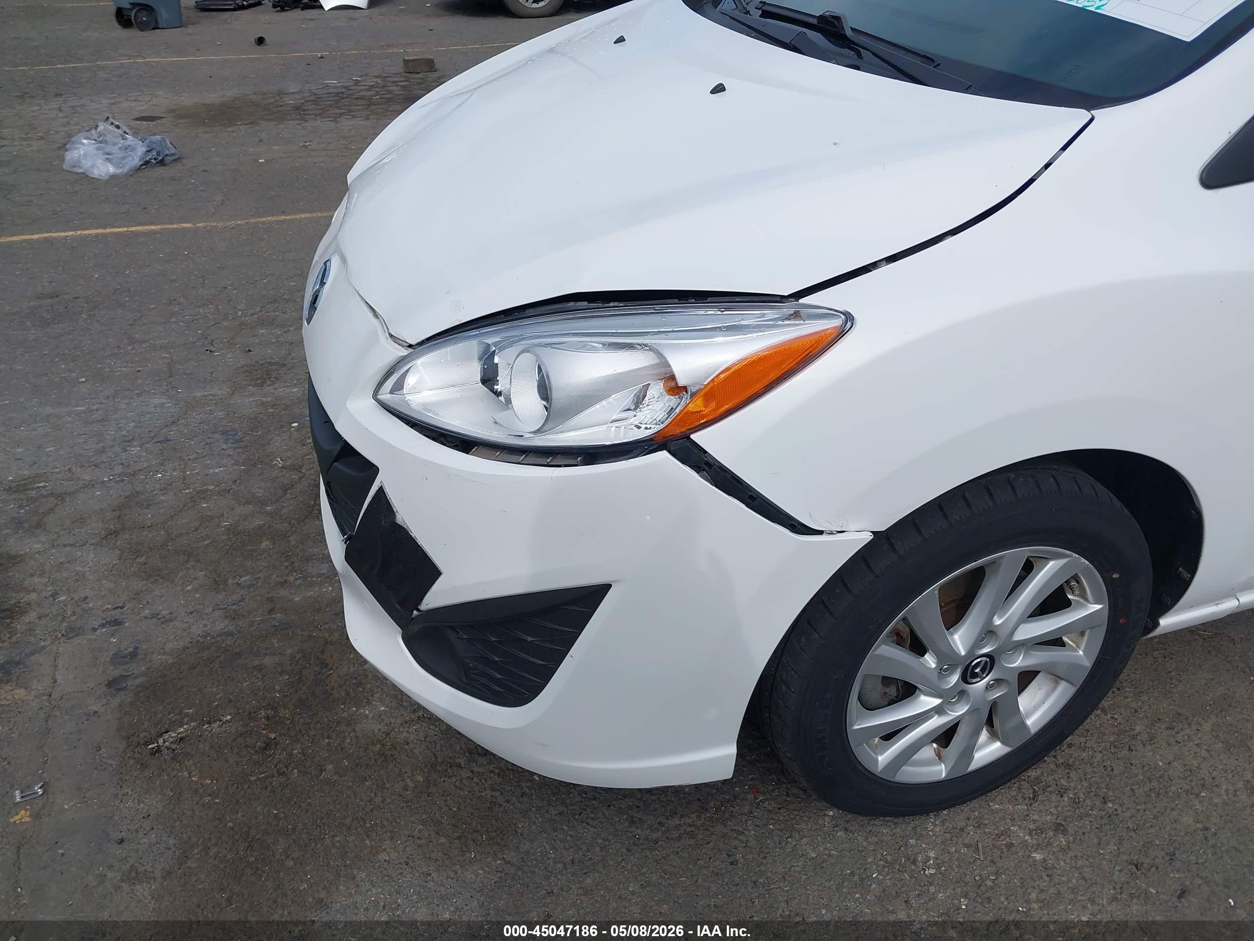 2014 Mazda Mazda5 Sport White vin: JM1CW2BL2E0168342