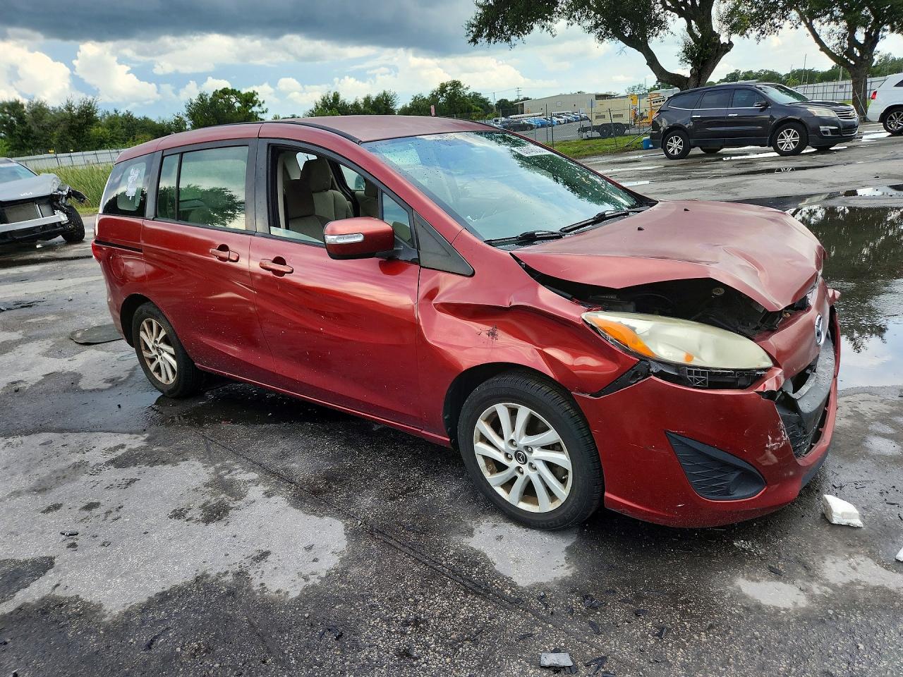 2015 Mazda 5 Sport Red vin: JM1CW2BL2F0184168