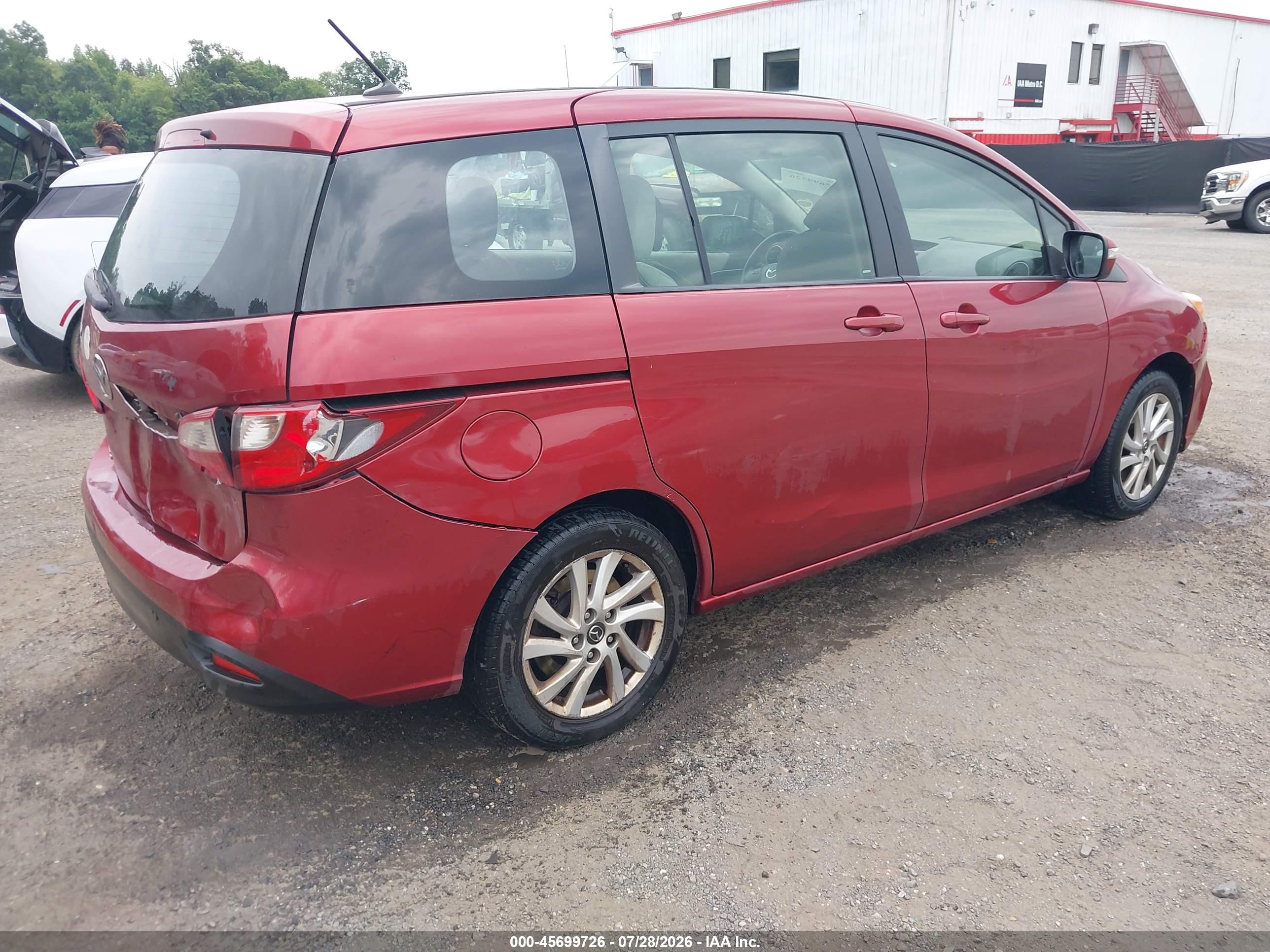 2015 Mazda Mazda5 Sport Красный vin: JM1CW2BL2F0187099
