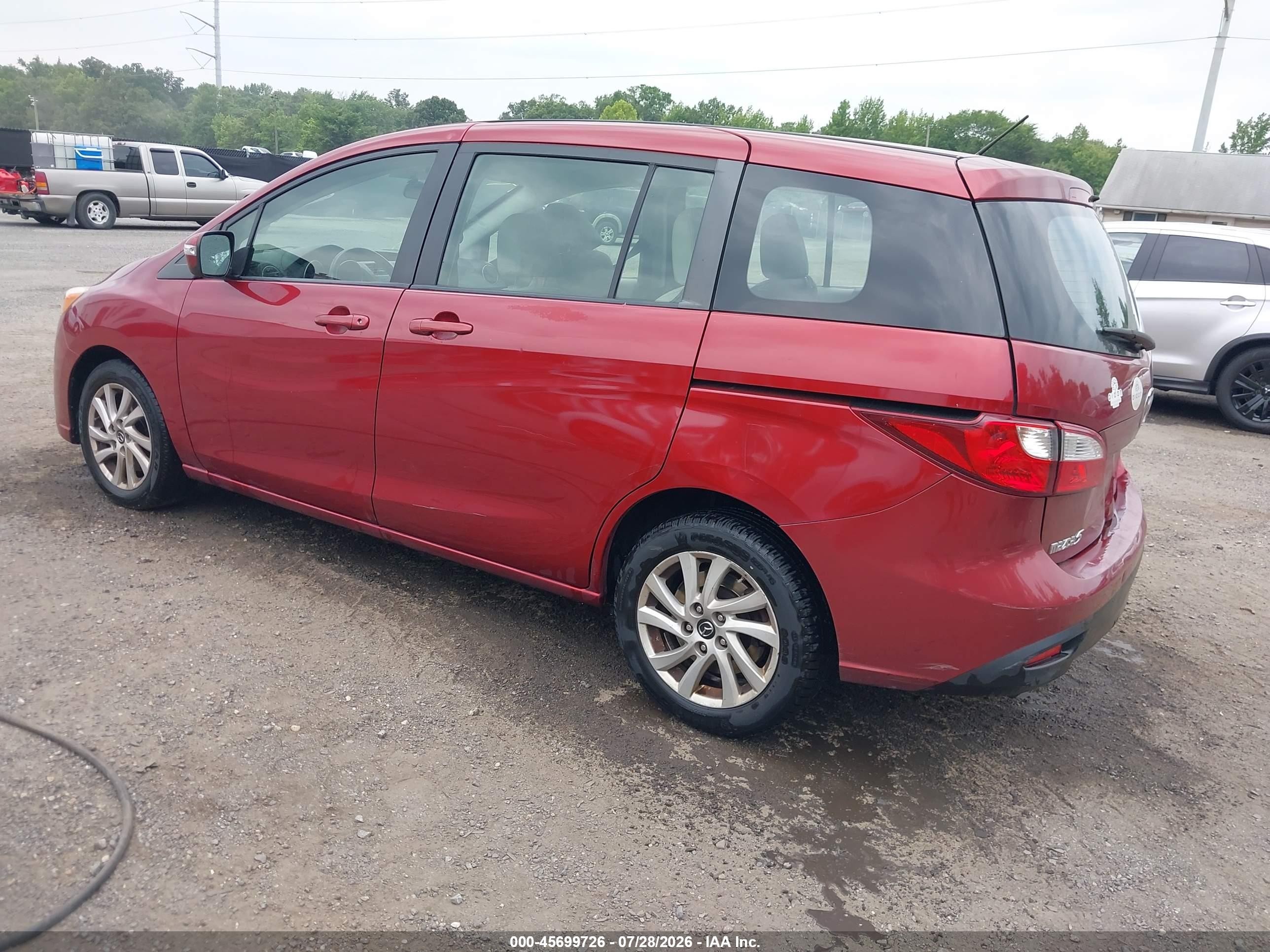2015 Mazda Mazda5 Sport Красный vin: JM1CW2BL2F0187099