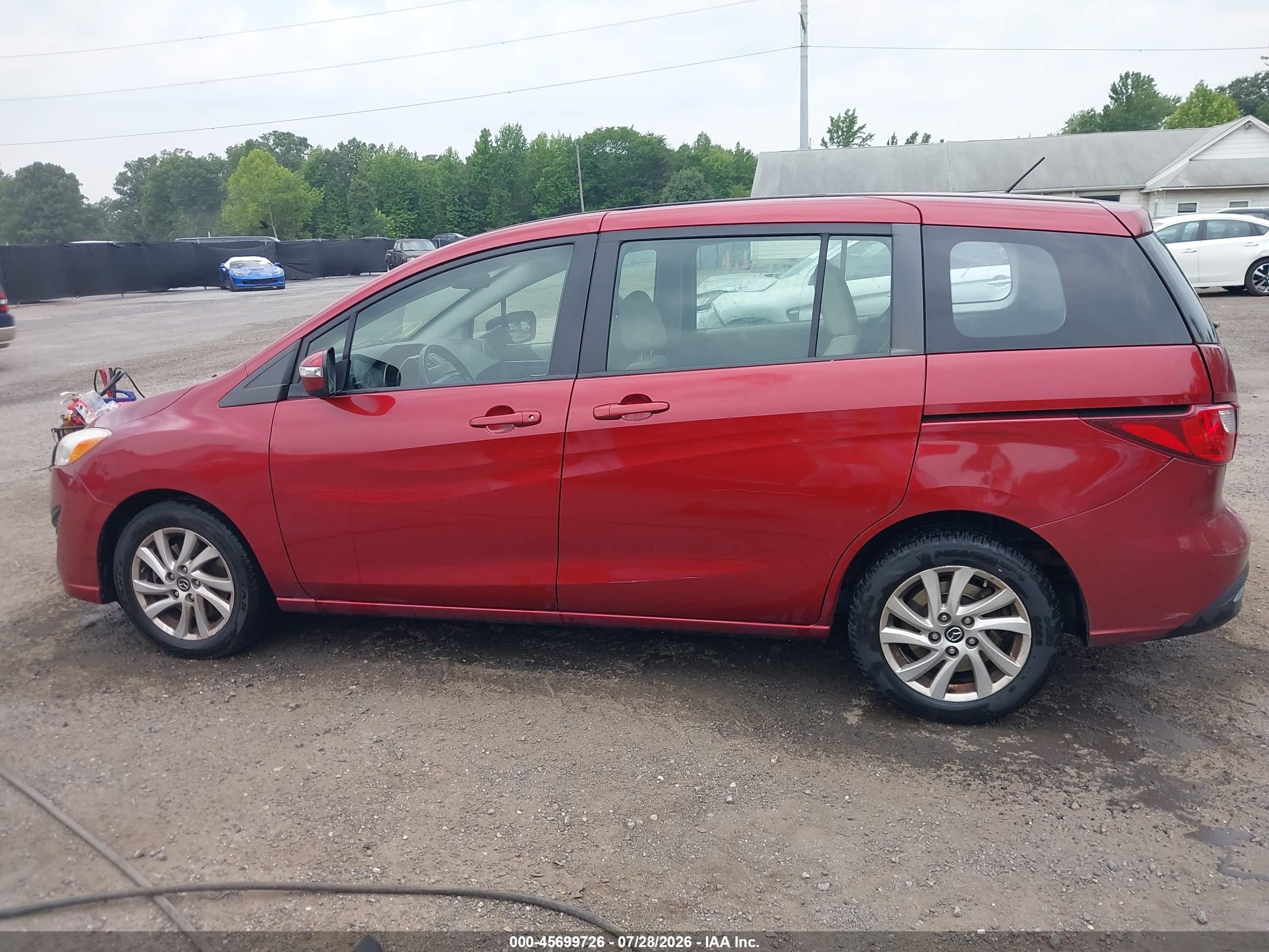 2015 Mazda Mazda5 Sport Красный vin: JM1CW2BL2F0187099