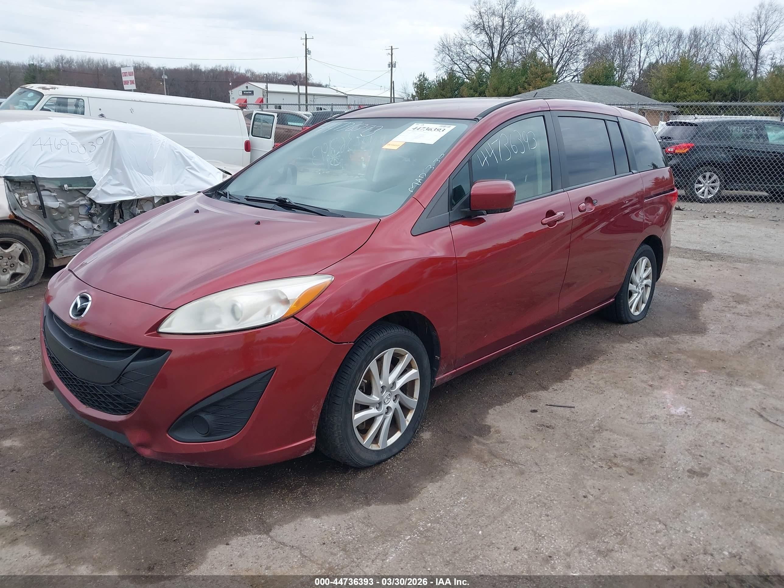2012 Mazda Mazda5 Sport Red vin: JM1CW2BL3C0110673