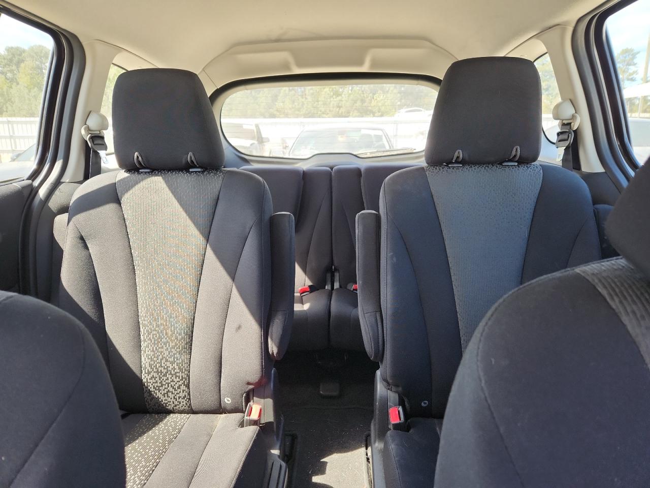 2012 Mazda 5 Silver vin: JM1CW2BL3C0118465