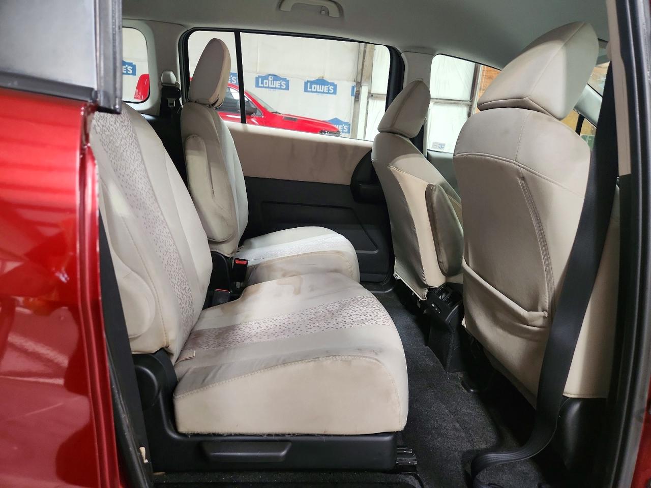 2012 Mazda 5 Red vin: JM1CW2BL3C0144046