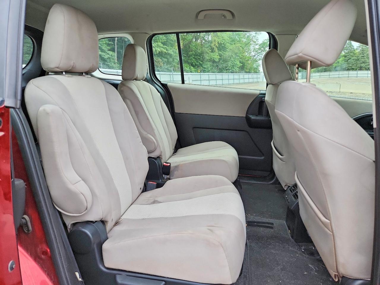 2013 Mazda 5 Красный vin: JM1CW2BL3D0149006