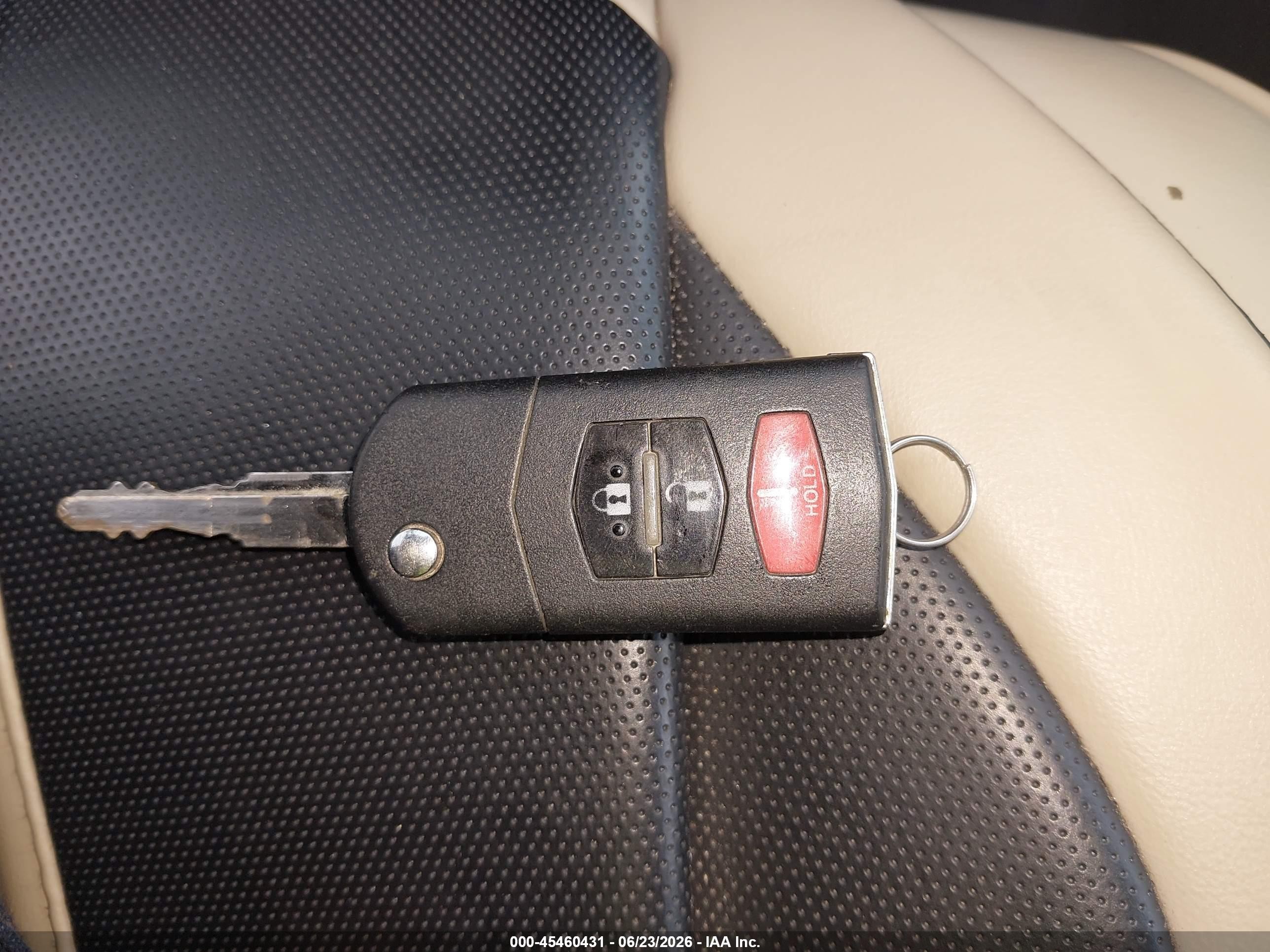 2013 Mazda Mazda5 Sport White vin: JM1CW2BL3D0162368