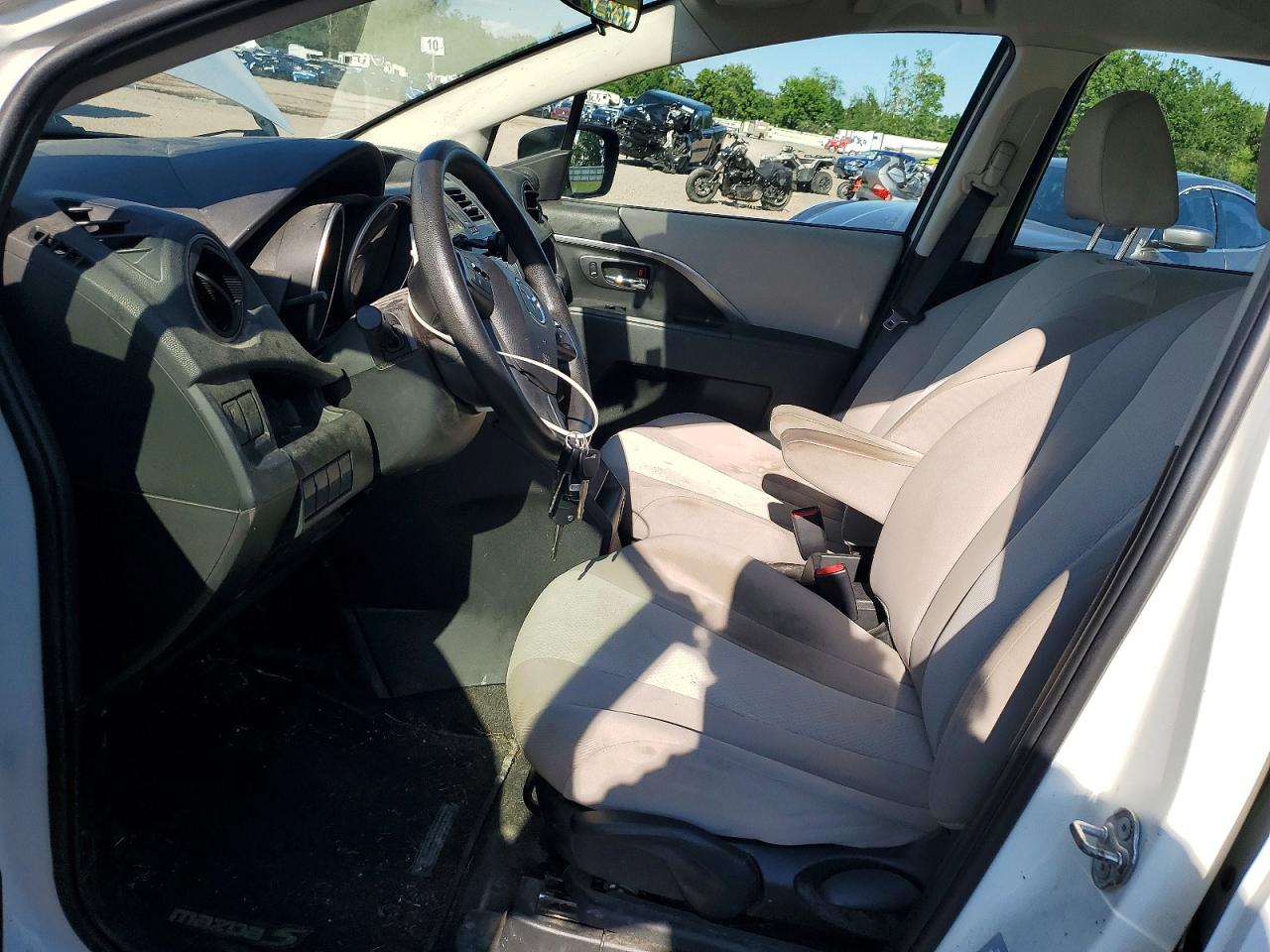2015 Mazda 5 Sport White vin: JM1CW2BL3F0190609