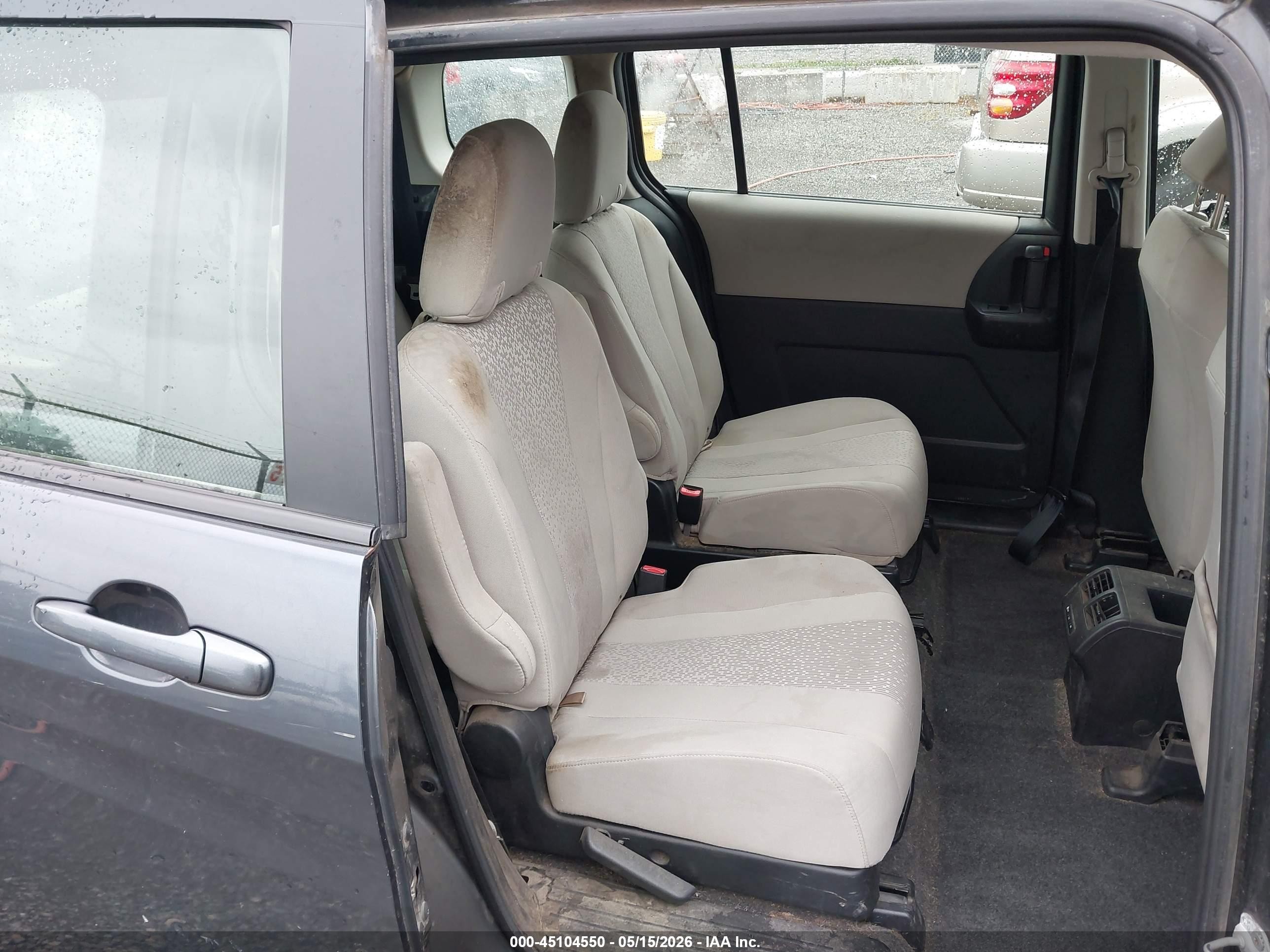 2012 Mazda Mazda5 Sport Gray vin: JM1CW2BL4C0105708