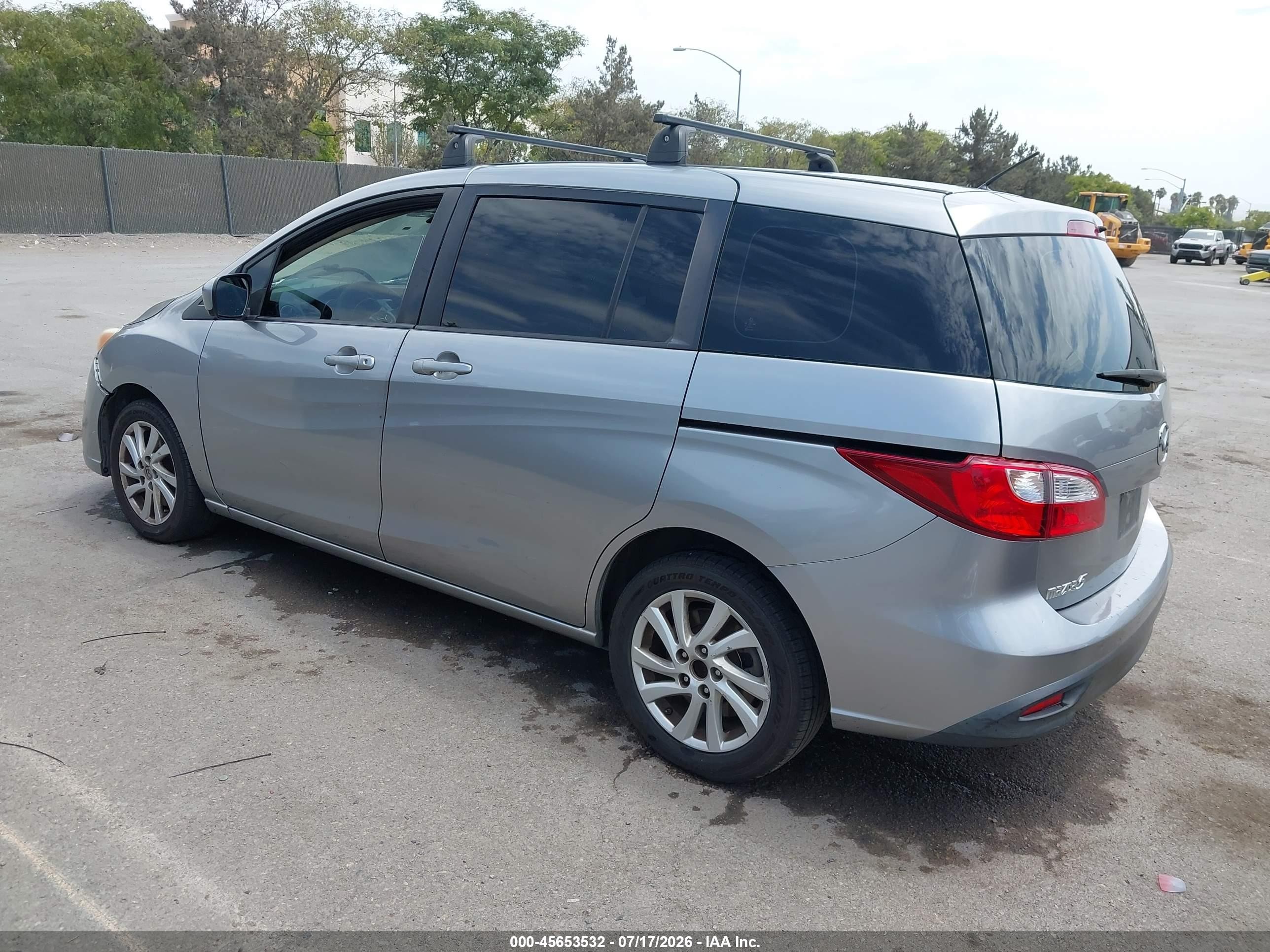 2012 Mazda Mazda5 Sport Серебряный vin: JM1CW2BL4C0125568