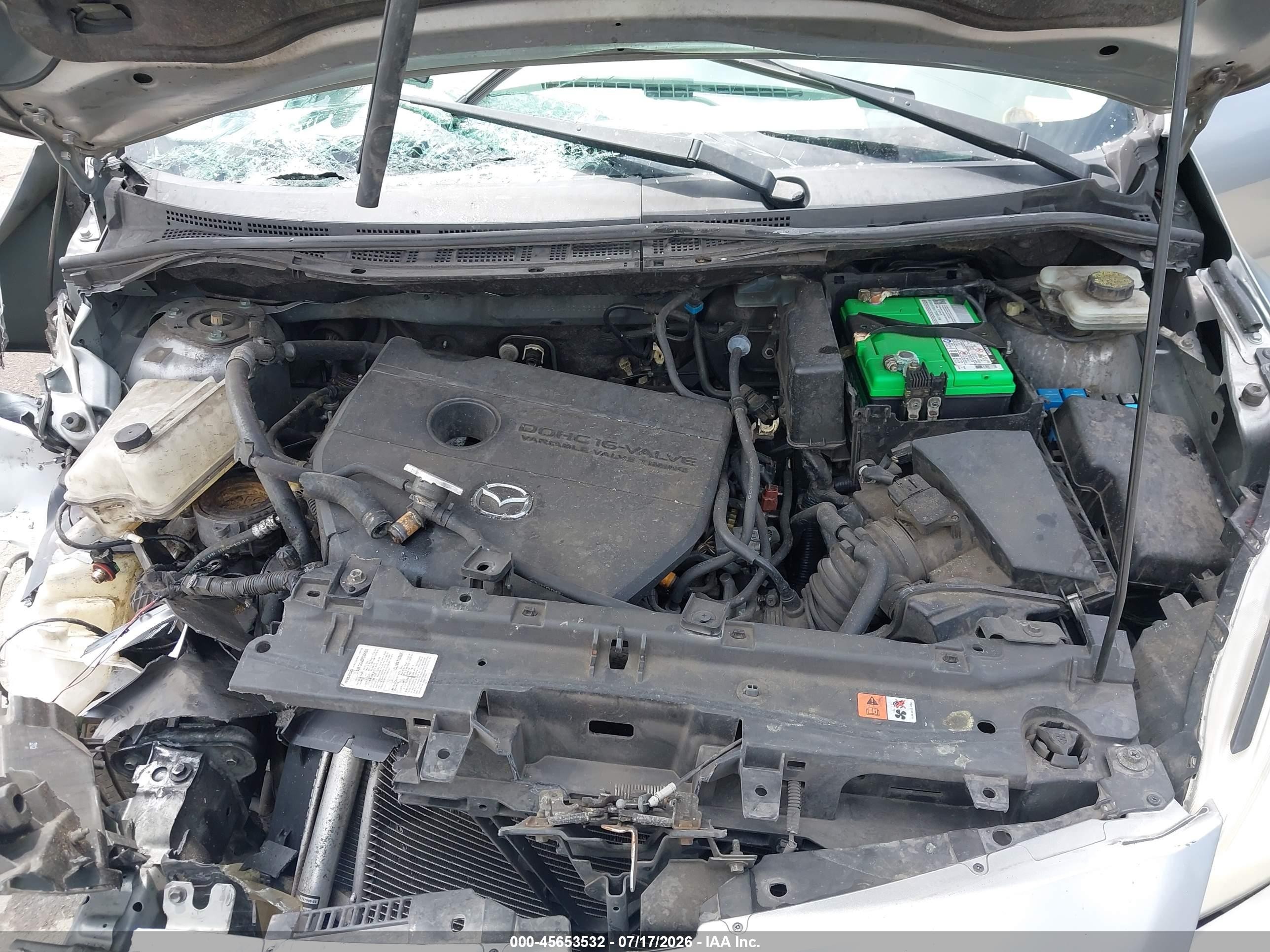 2012 Mazda Mazda5 Sport Серебряный vin: JM1CW2BL4C0125568