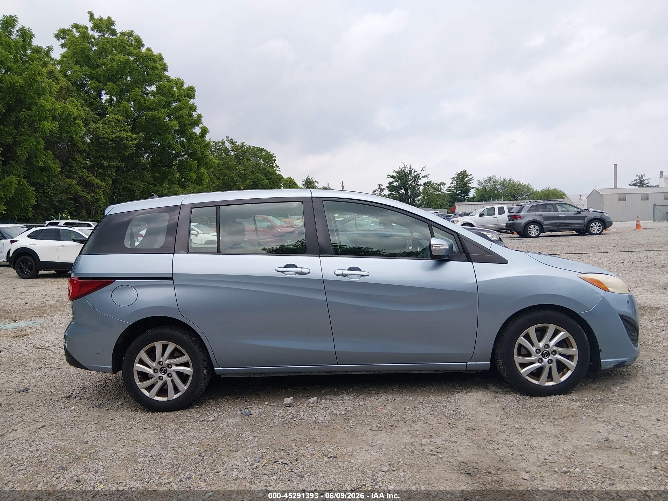 2013 Mazda Mazda5 Sport Light Blue vin: JM1CW2BL4D0161665