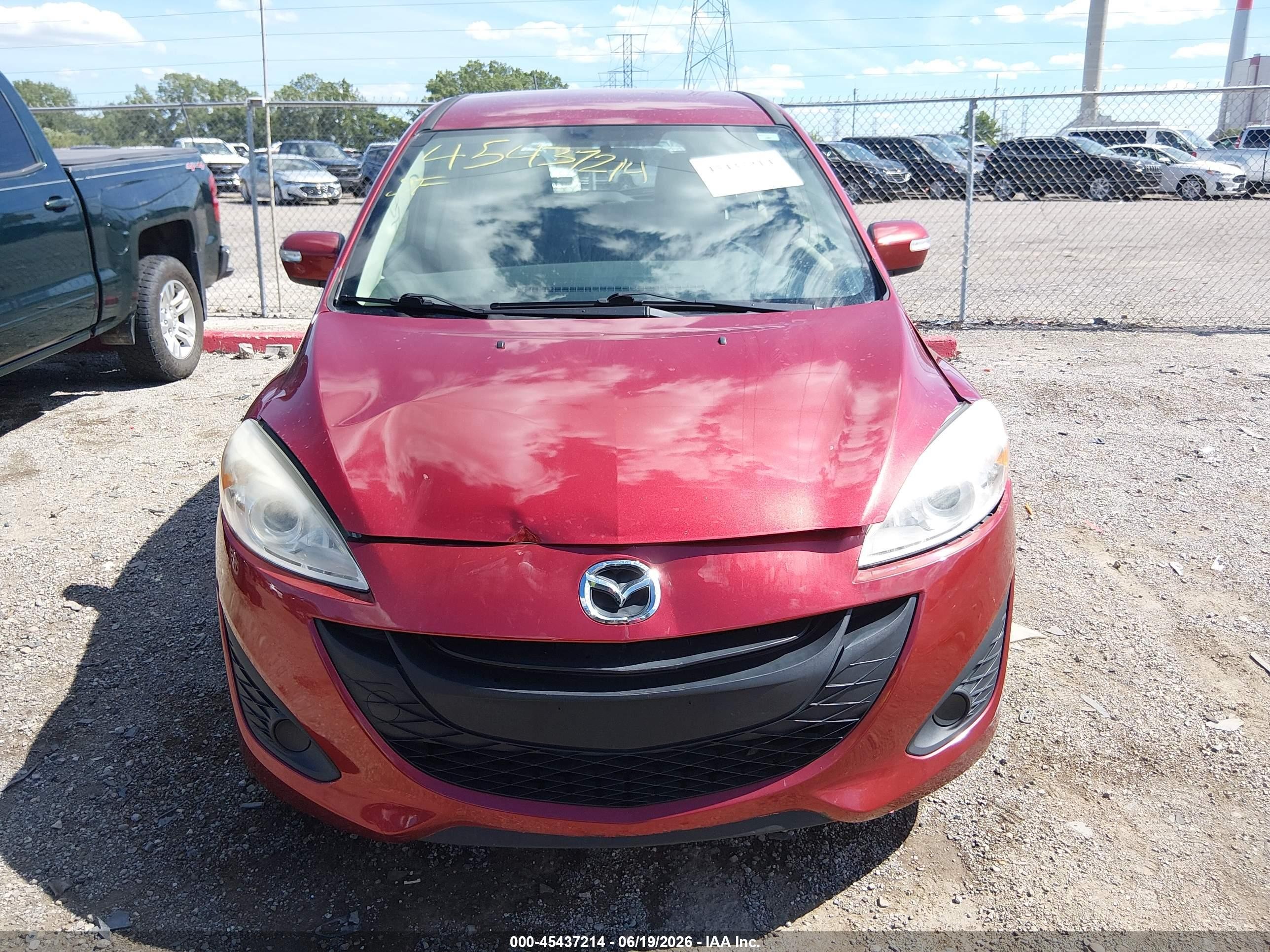 2015 Mazda Mazda5 Sport Red vin: JM1CW2BL4F0182079