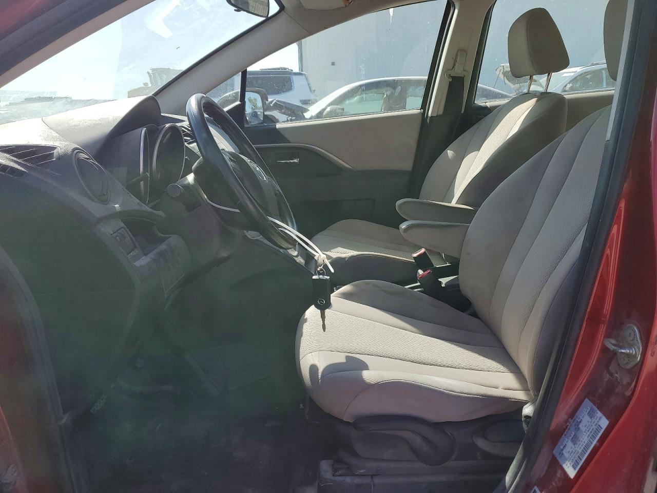 2013 Mazda 5 Red vin: JM1CW2BL5D0153588