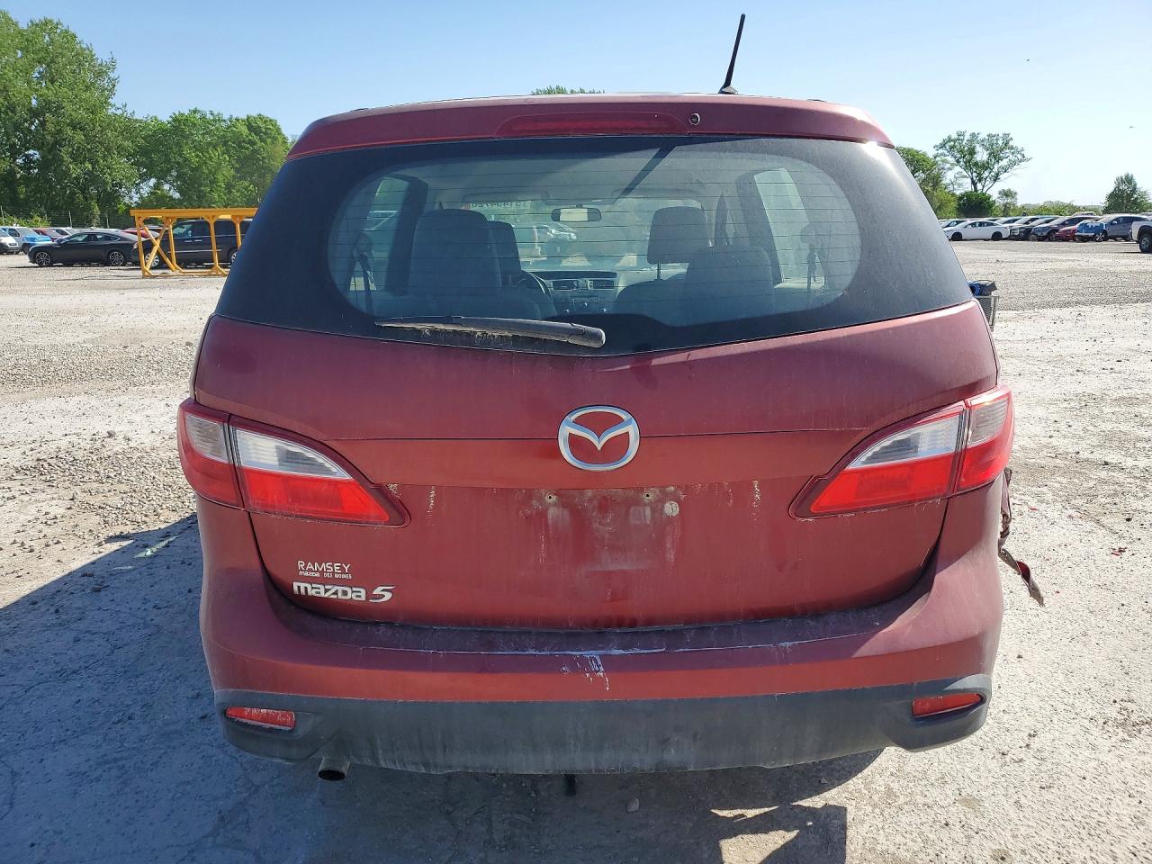 2013 Mazda 5 Red vin: JM1CW2BL5D0153588