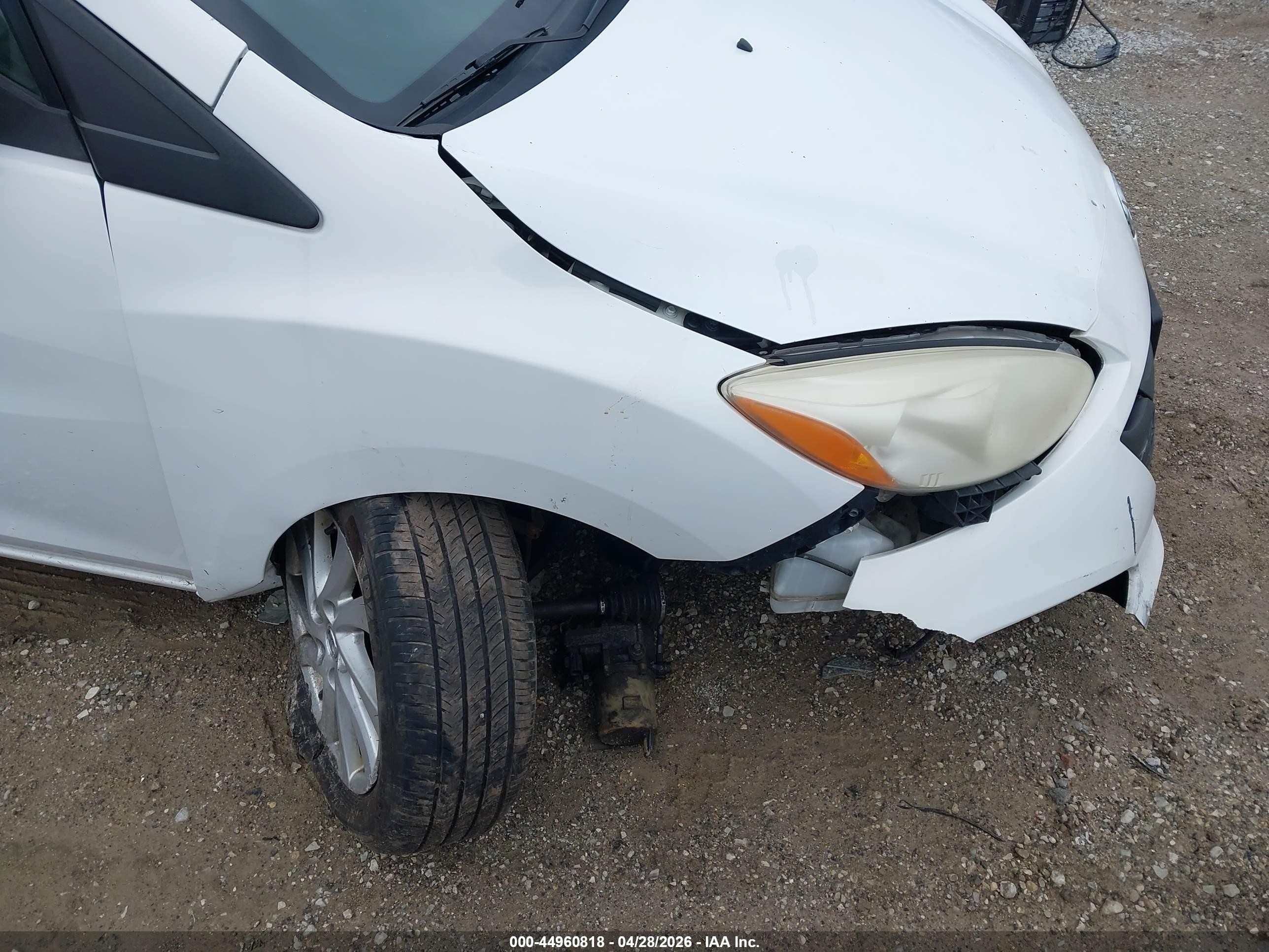 2012 Mazda Mazda5 Sport White vin: JM1CW2BL6C0110814