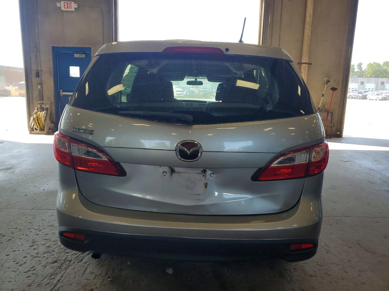 2012 Mazda 5 Серебряный vin: JM1CW2BL6C0112885