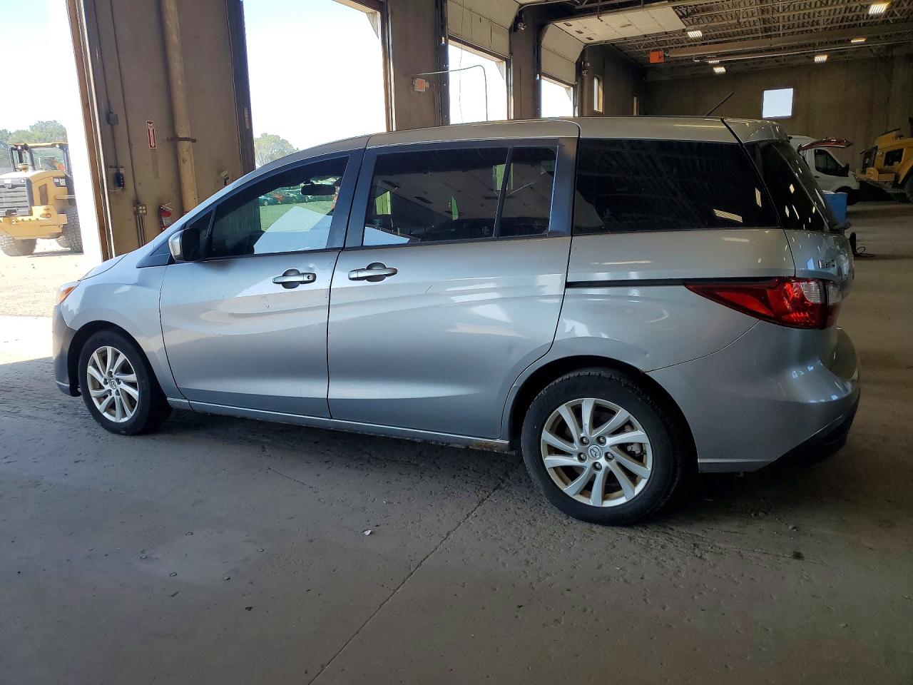 2012 Mazda 5 Серебряный vin: JM1CW2BL6C0112885
