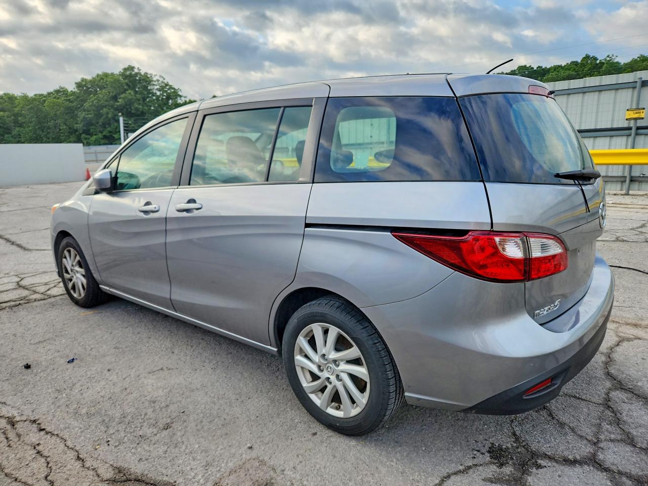 2012 Mazda 5 Silver vin: JM1CW2BL6C0115365