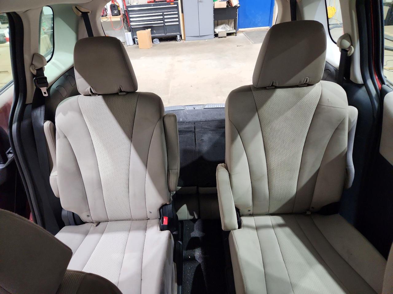 2013 Mazda 5 Красный vin: JM1CW2BL6D0146407
