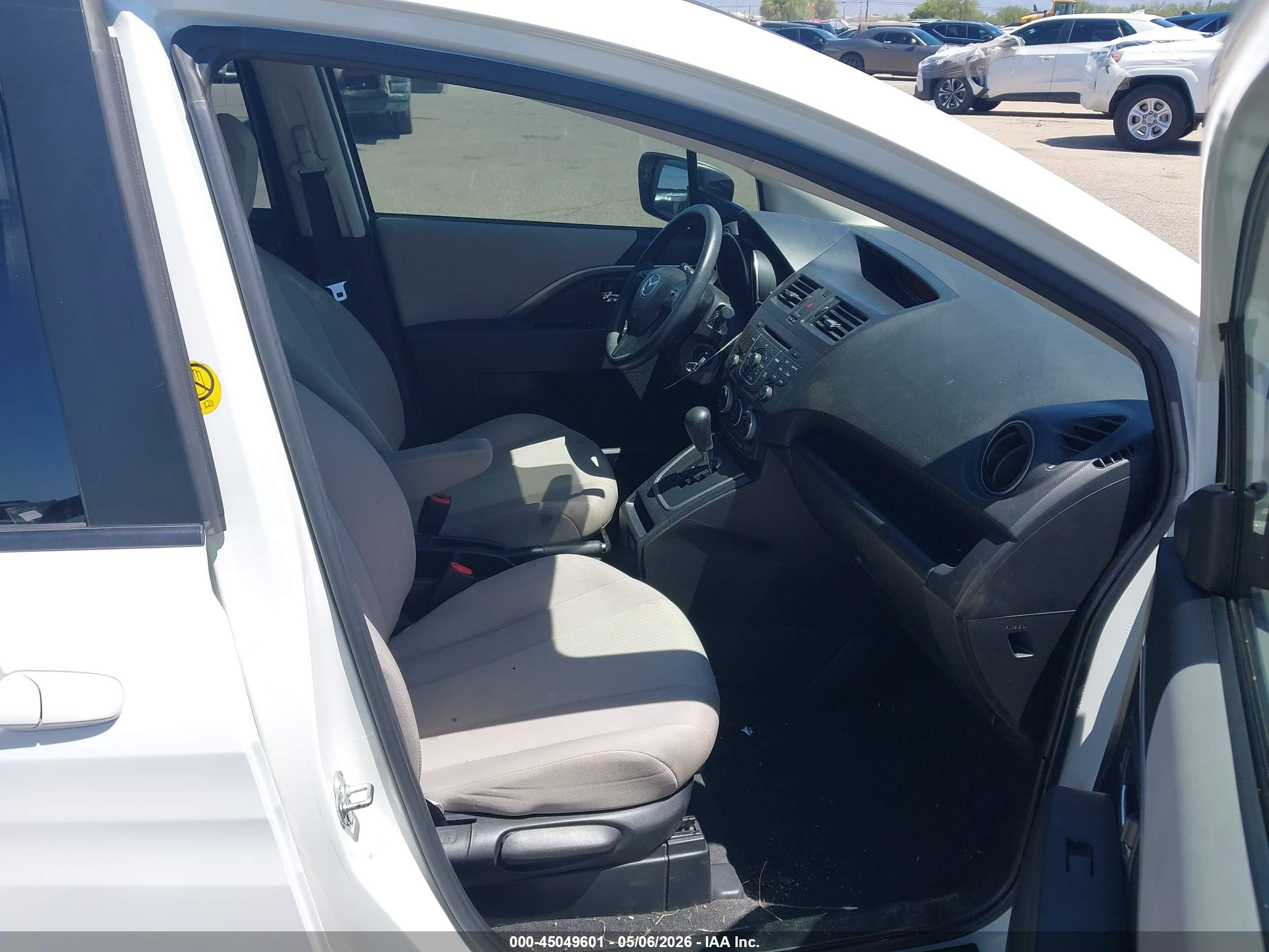 2015 Mazda Mazda5 Sport White vin: JM1CW2BL6F0180348