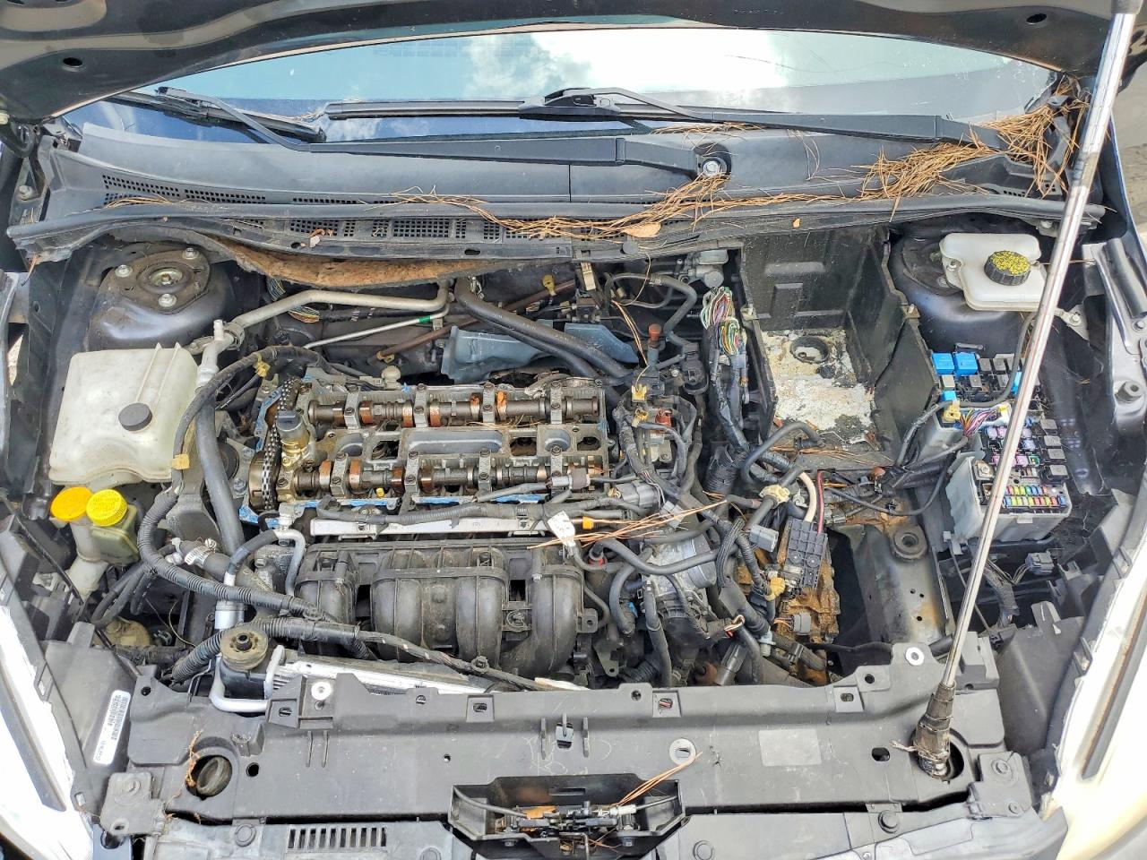 2015 Mazda 5 Sport Серый vin: JM1CW2BL6F0180737