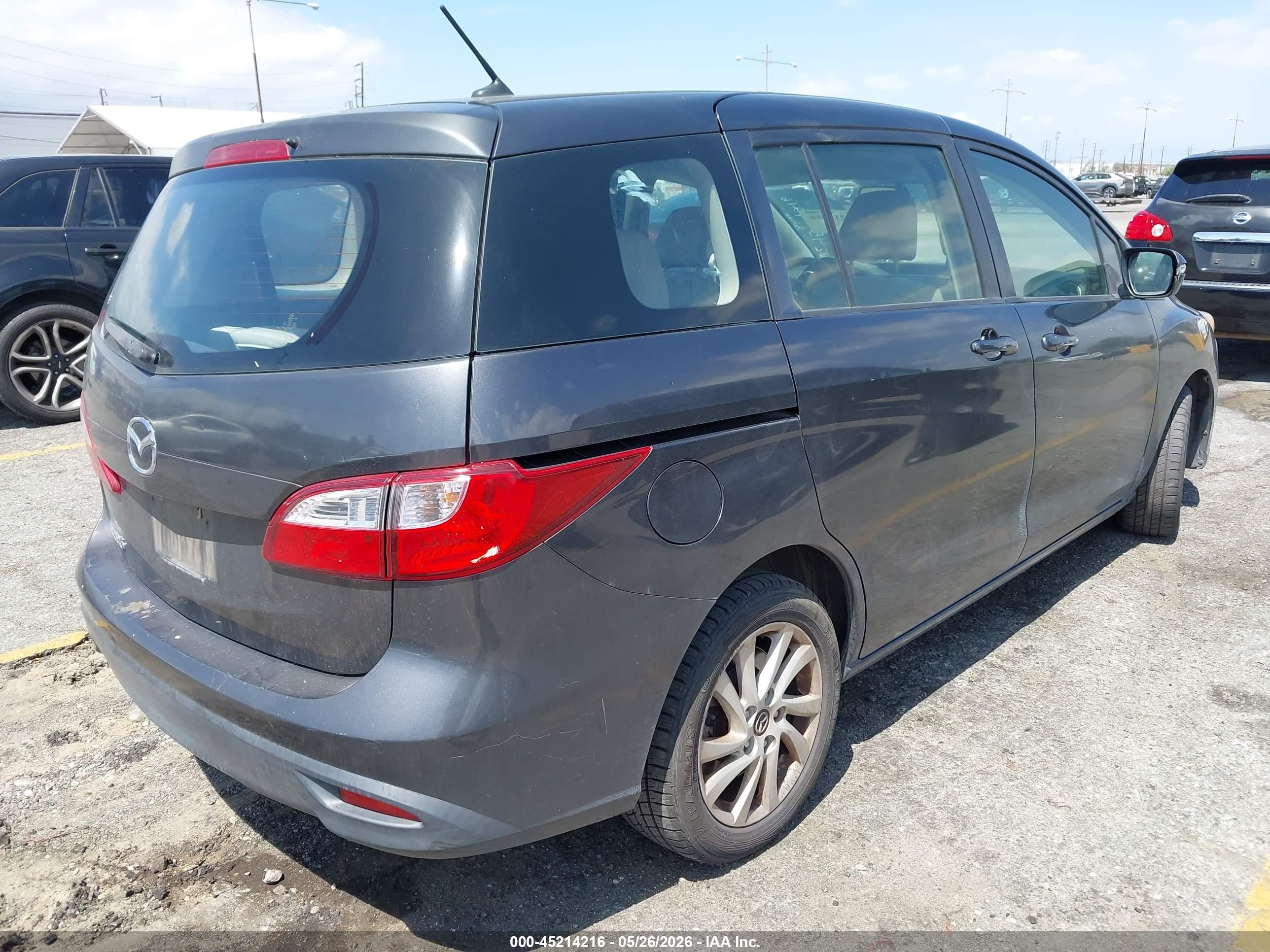 2015 Mazda Mazda5 Sport Brown vin: JM1CW2BL6F0185274