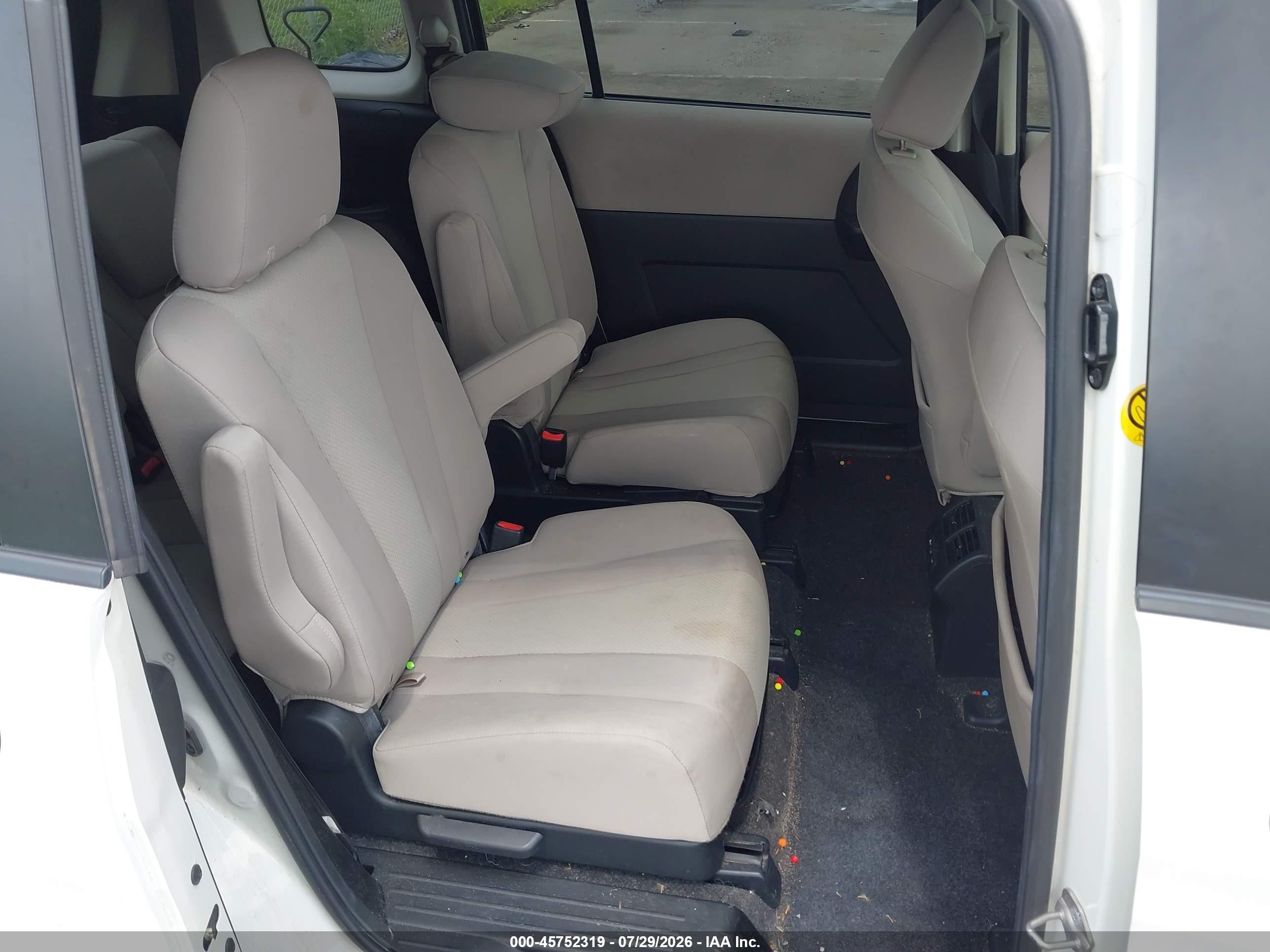 2015 Mazda Mazda5 Sport White vin: JM1CW2BL7F0179550