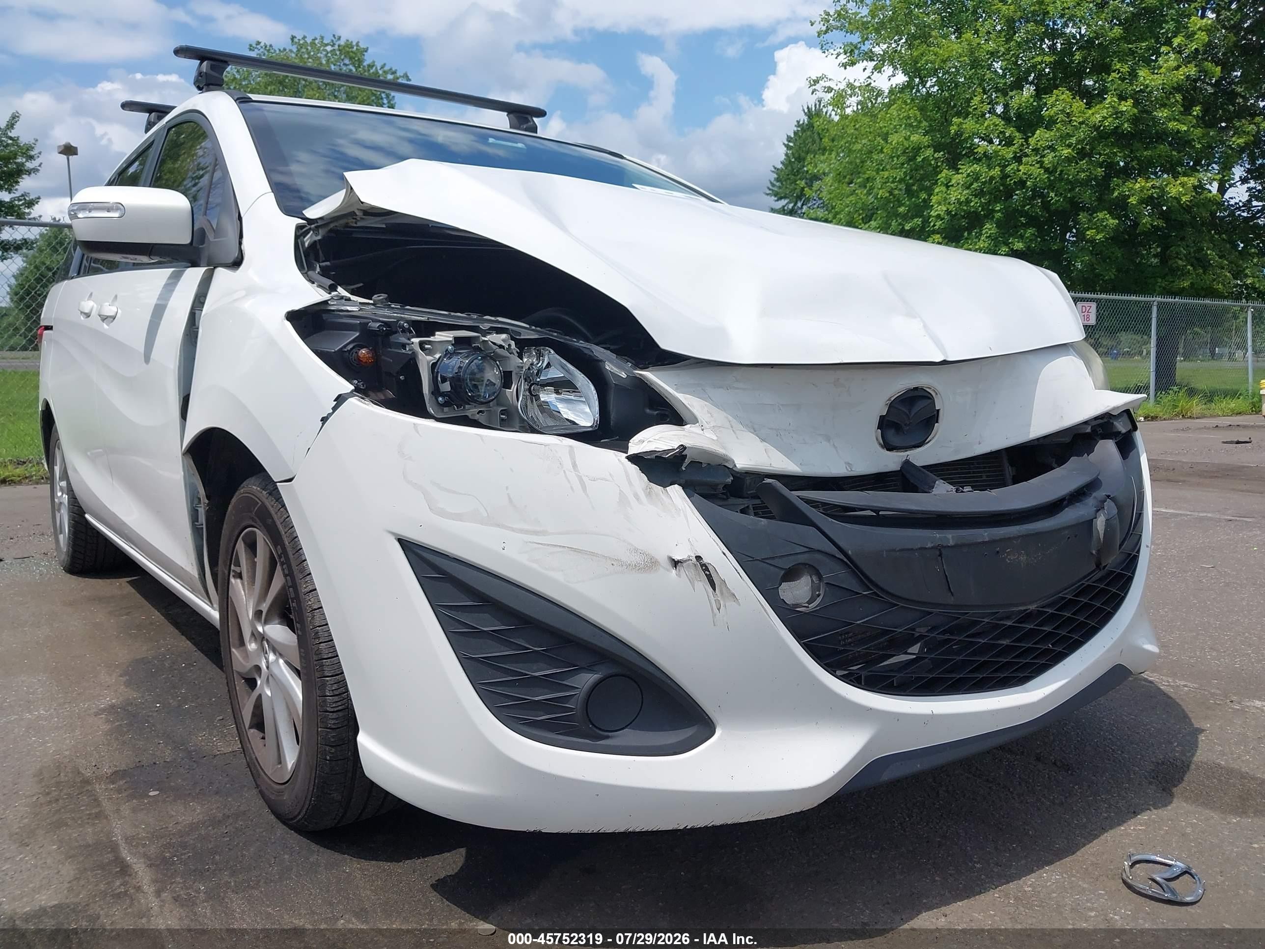 2015 Mazda Mazda5 Sport White vin: JM1CW2BL7F0179550