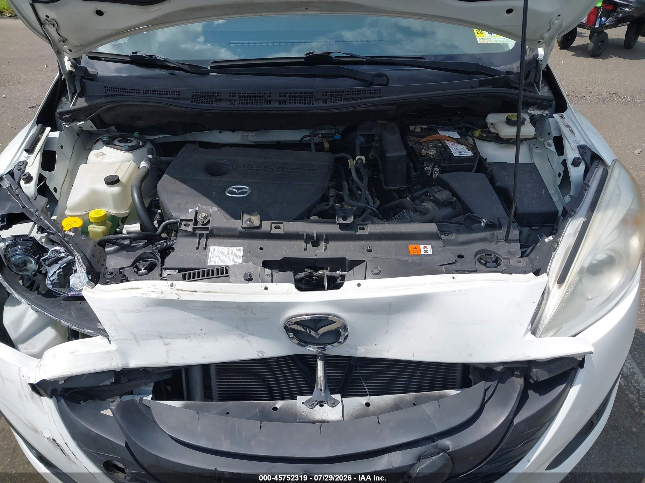 2015 Mazda Mazda5 Sport White vin: JM1CW2BL7F0179550