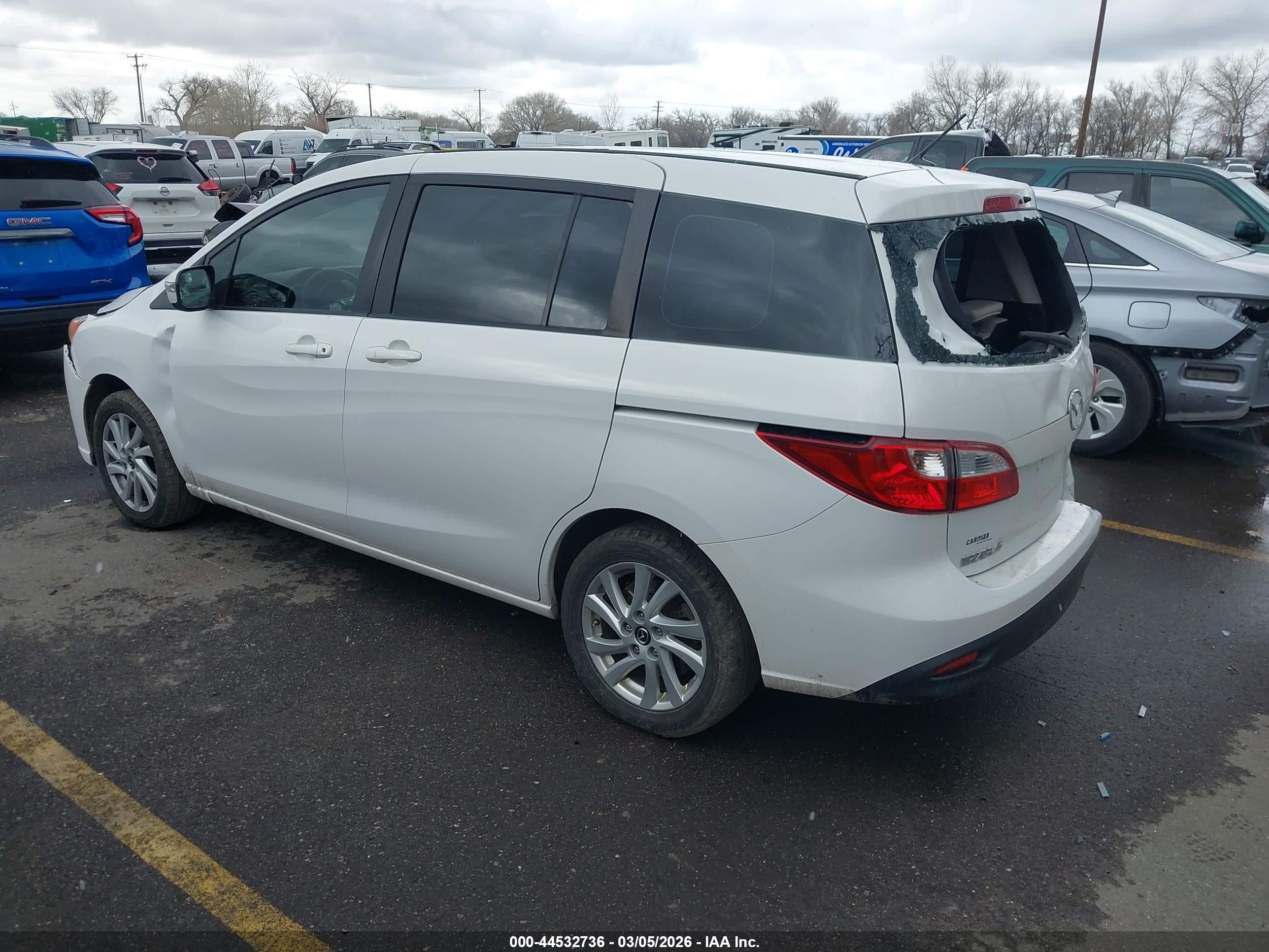 2015 Mazda Mazda5 Sport White vin: JM1CW2BL7F0179967