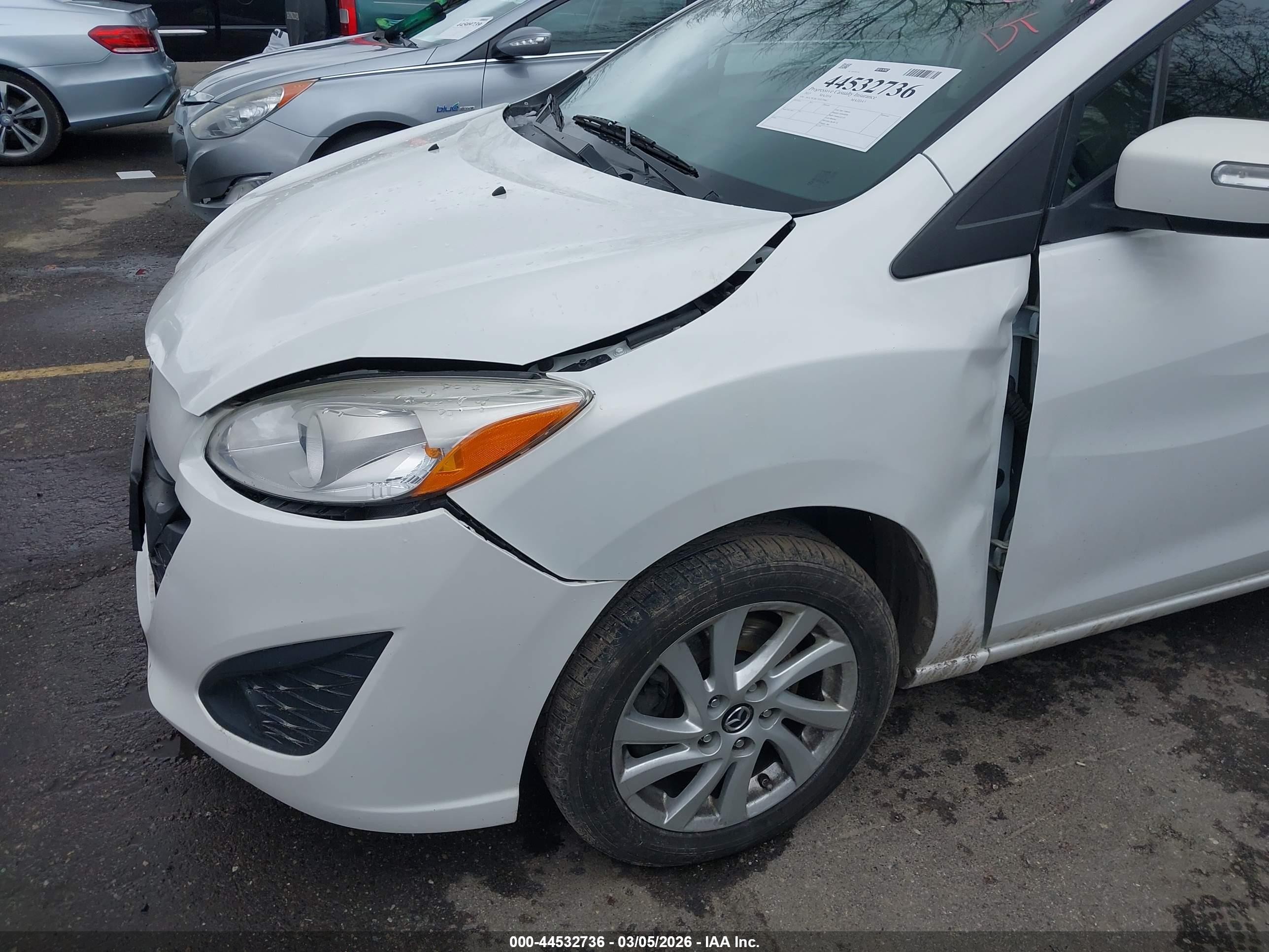 2015 Mazda Mazda5 Sport White vin: JM1CW2BL7F0179967