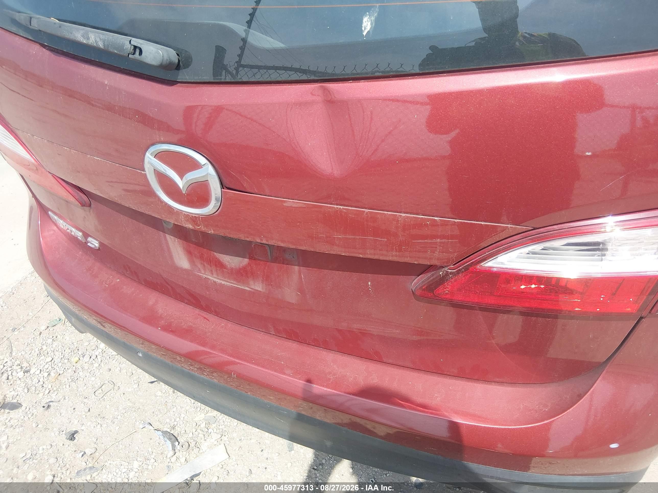2015 Mazda Mazda5 Sport Maroon vin: JM1CW2BL7F0182111