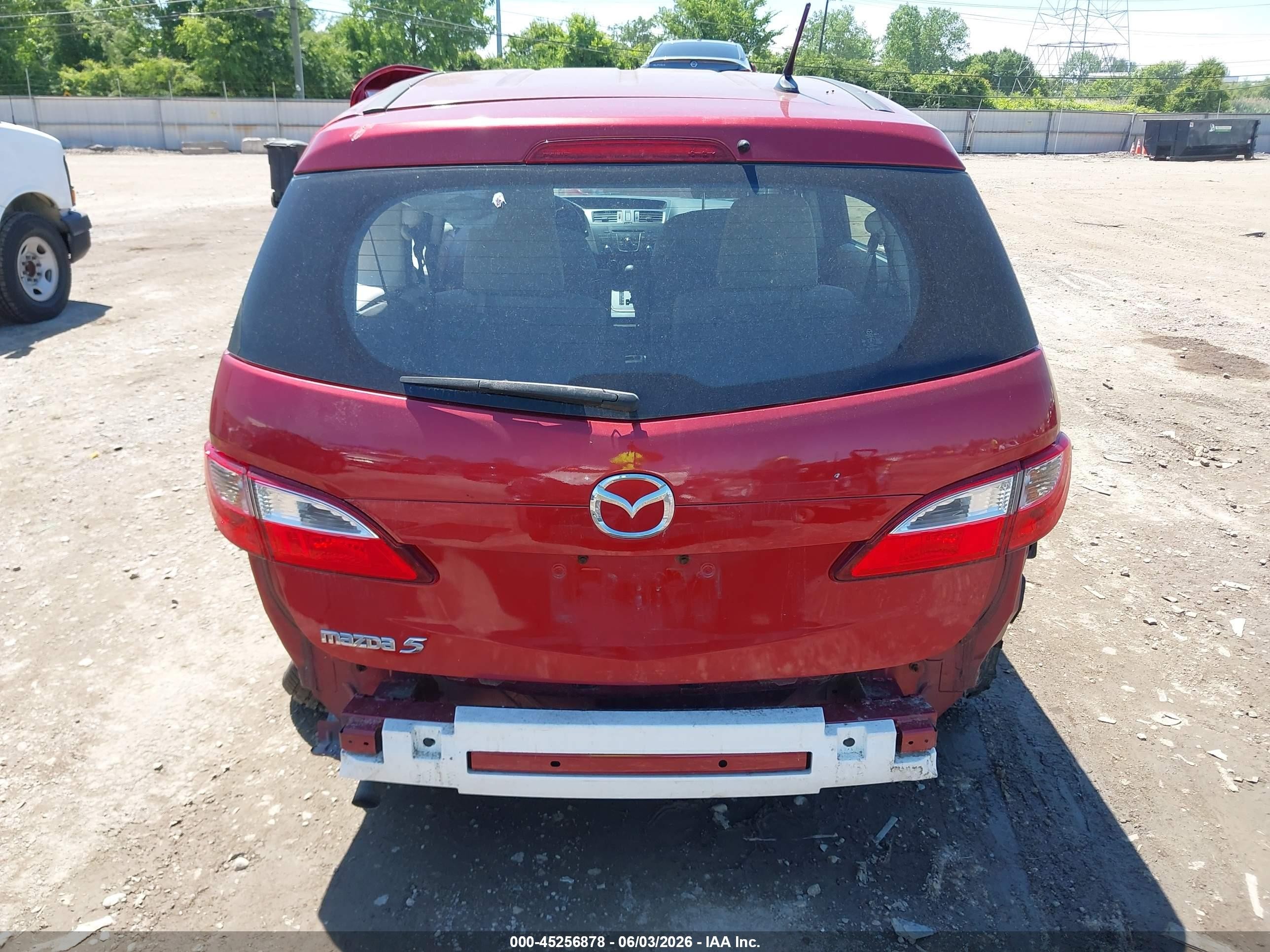 2013 Mazda Mazda5 Sport Red vin: JM1CW2BL9D0145333